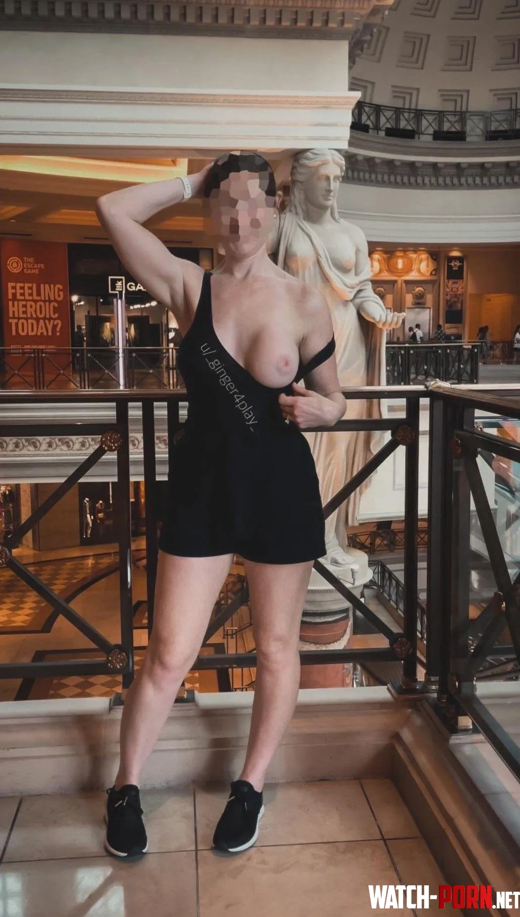 The statue in the background gave me inspiration by _ginger4play