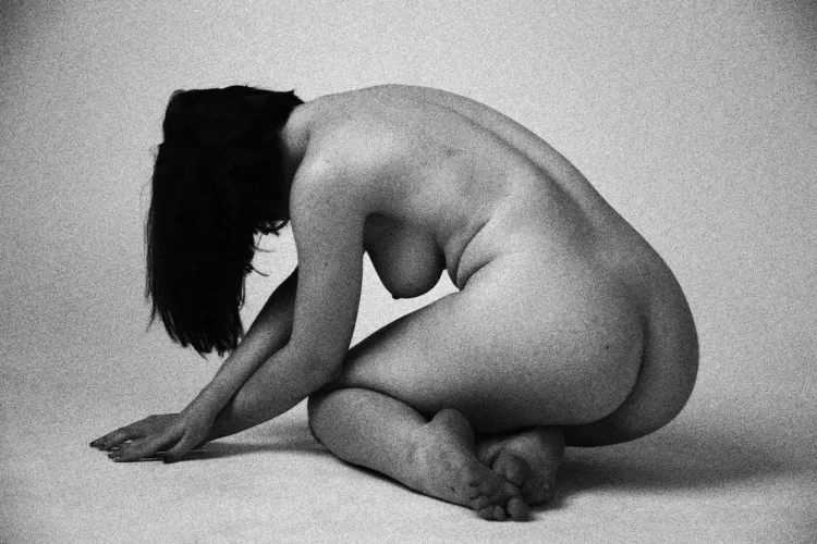 Thumbnail Polina by Hart199: A Sensual Journey in the SexyButNotPorn Category