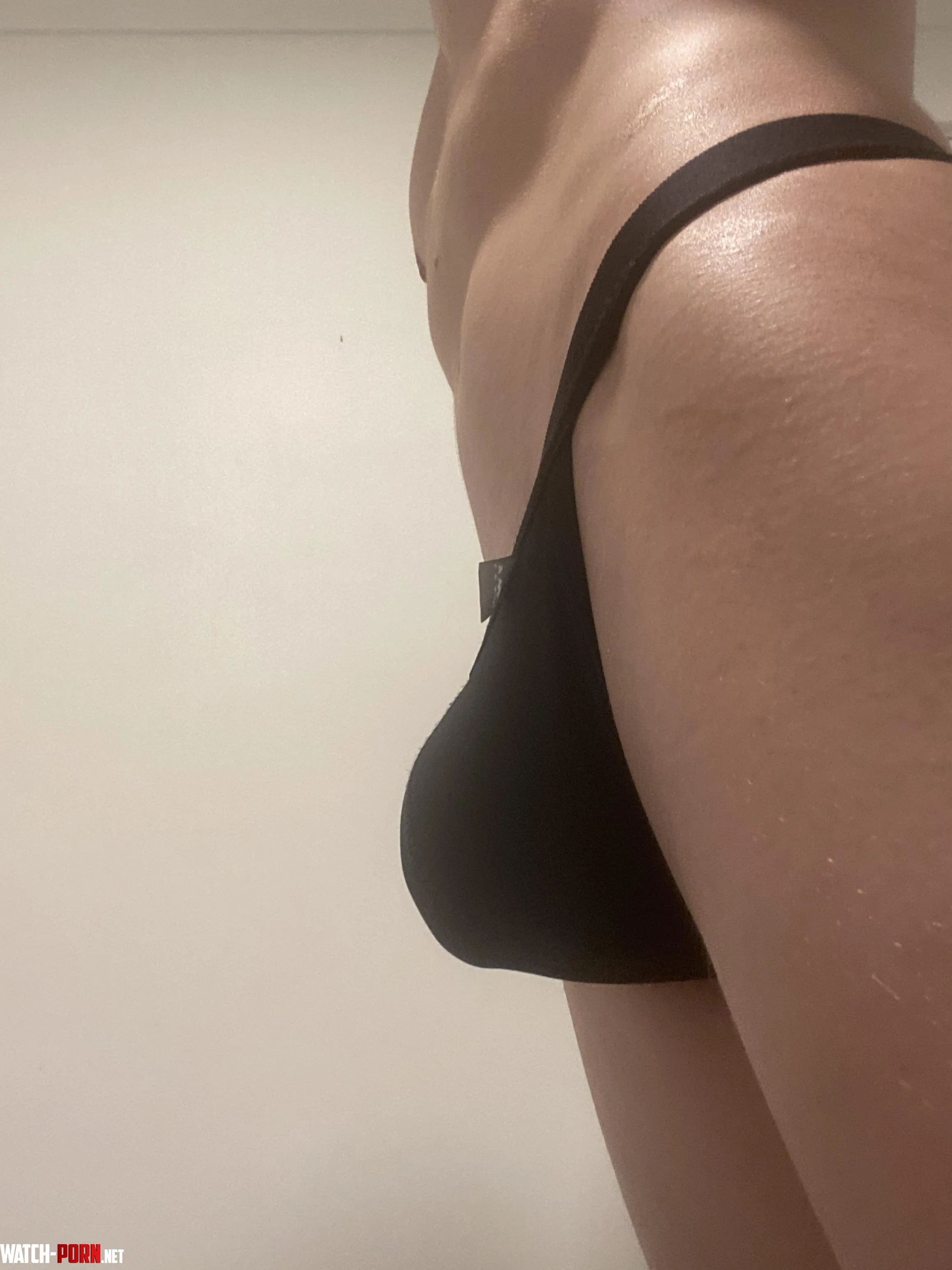 Are twink bulges accepted here by Sufficient-Incident4