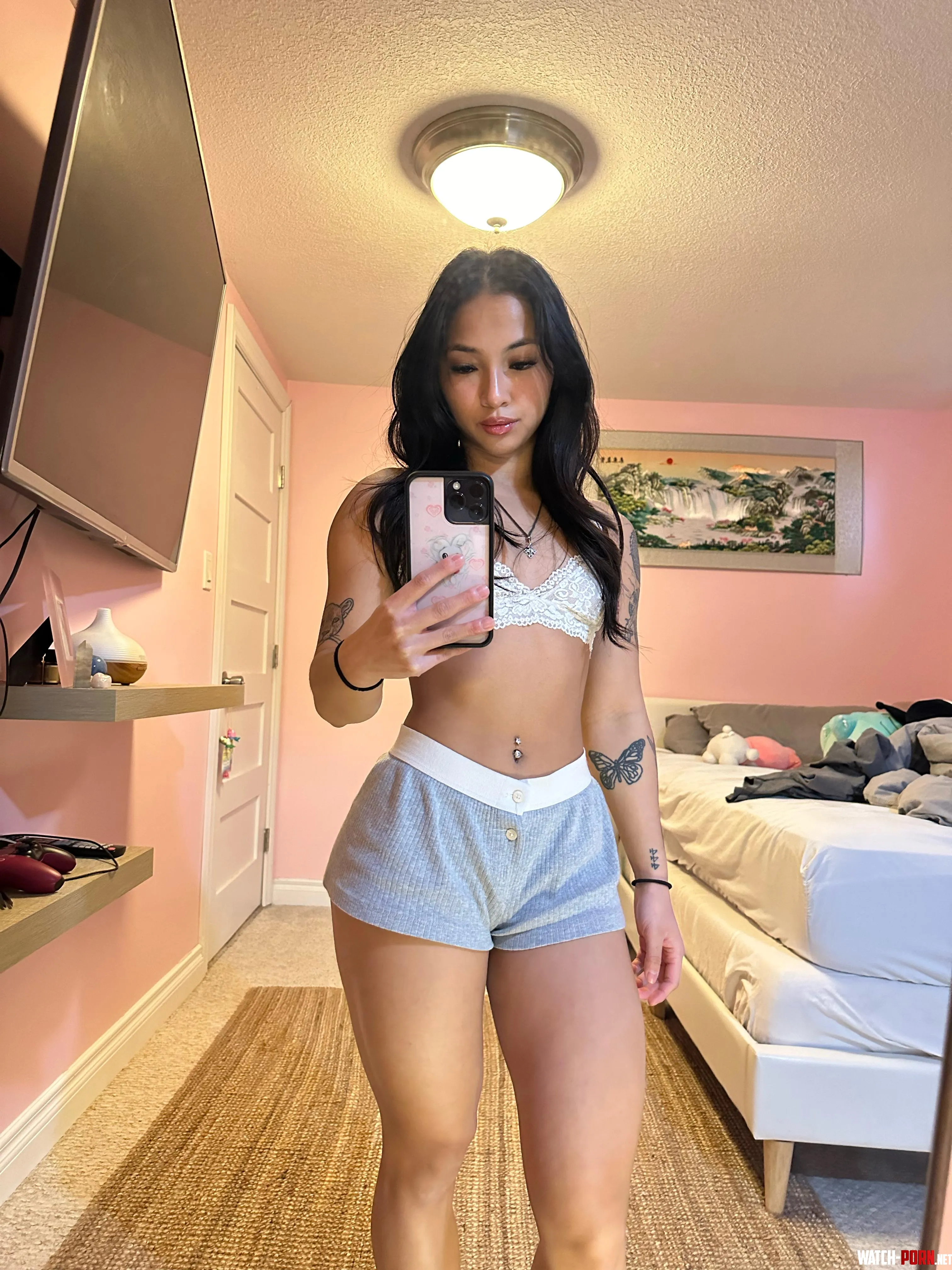Does this body appear to be a distraction by queeniefit