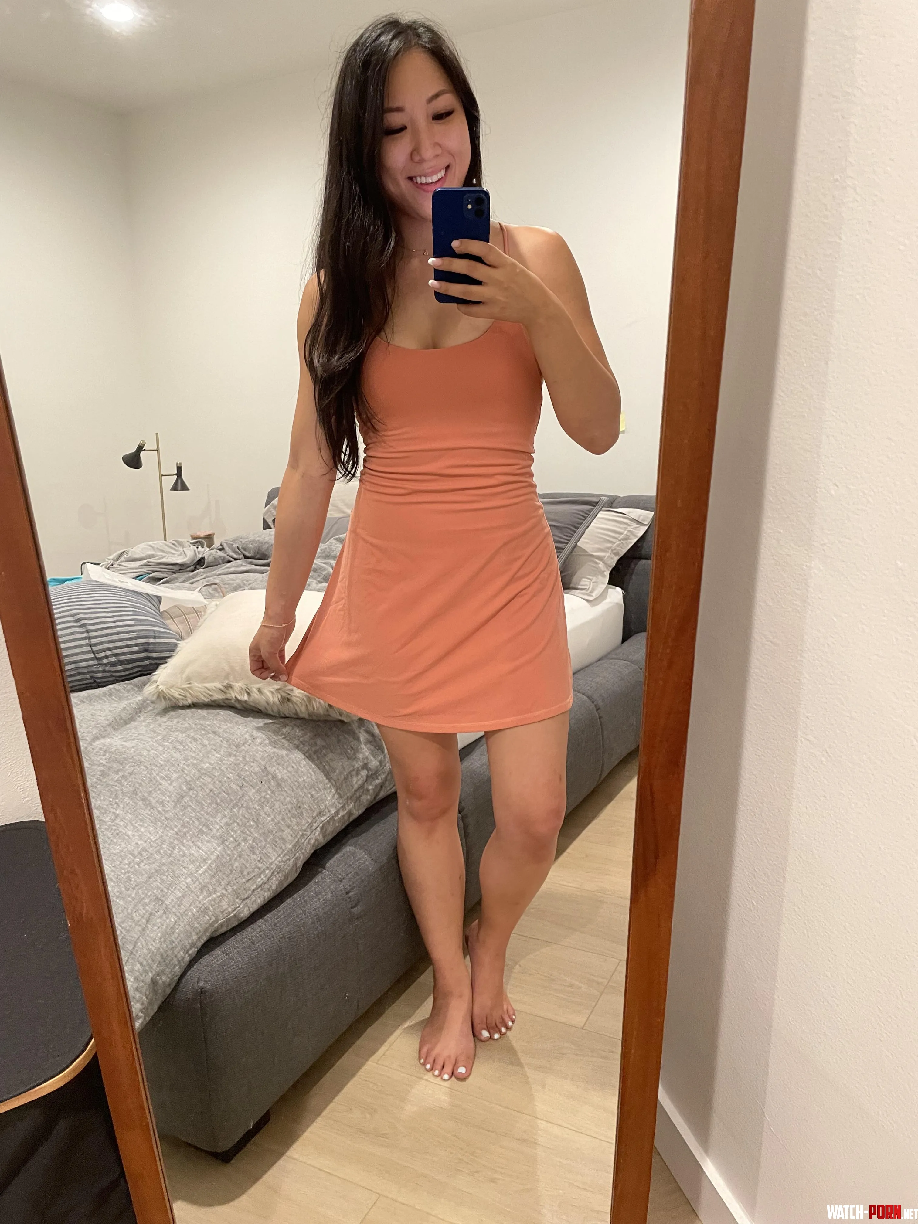 me in a tight dress by soft-azn
