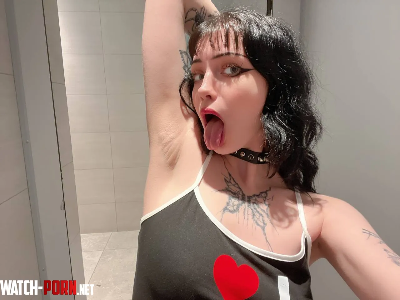 would you lick my armpits at the first date by Garcia_Iris