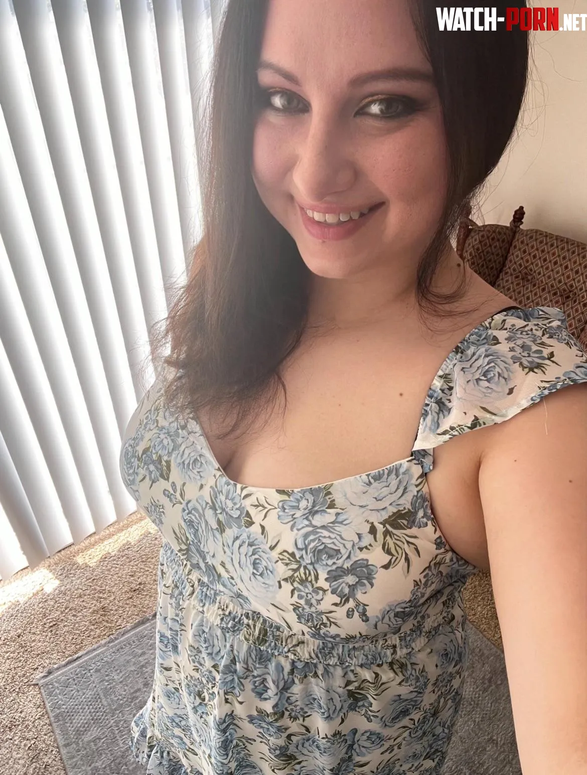 Hope my smile brightens your day  by Mandiallday83