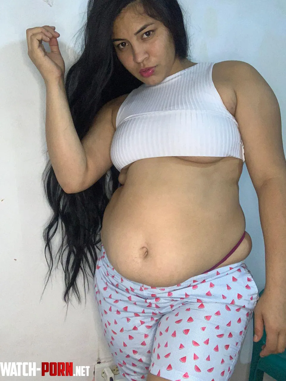 Every day fatter and my pants no longer fit me by pregnant_elibelly