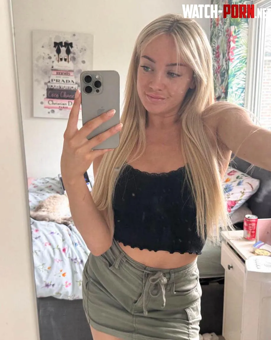 Thoughts on my top by Scarletteee1