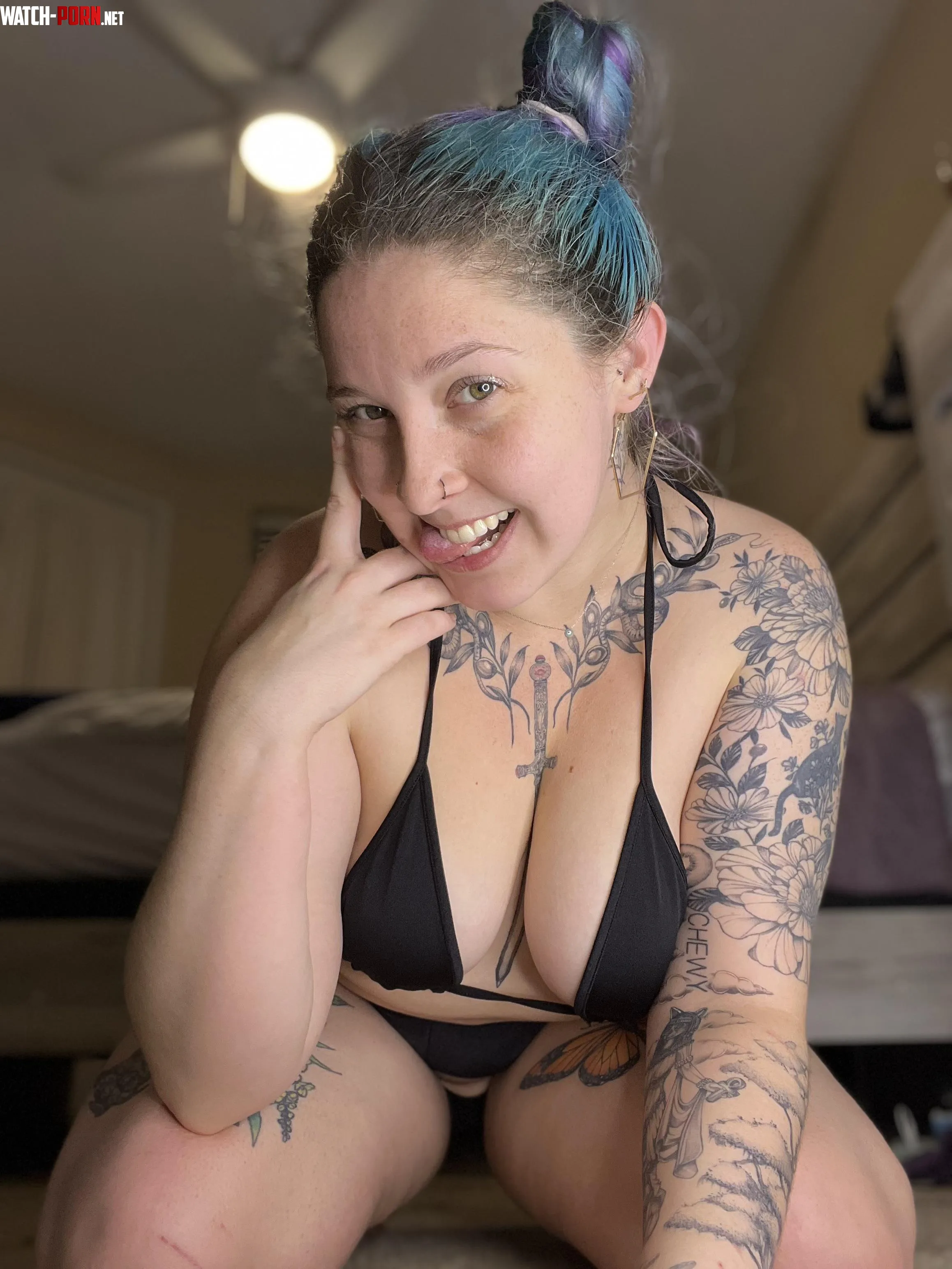the thick tattooed coloredhair slut of your dreams  by catsanddabs4