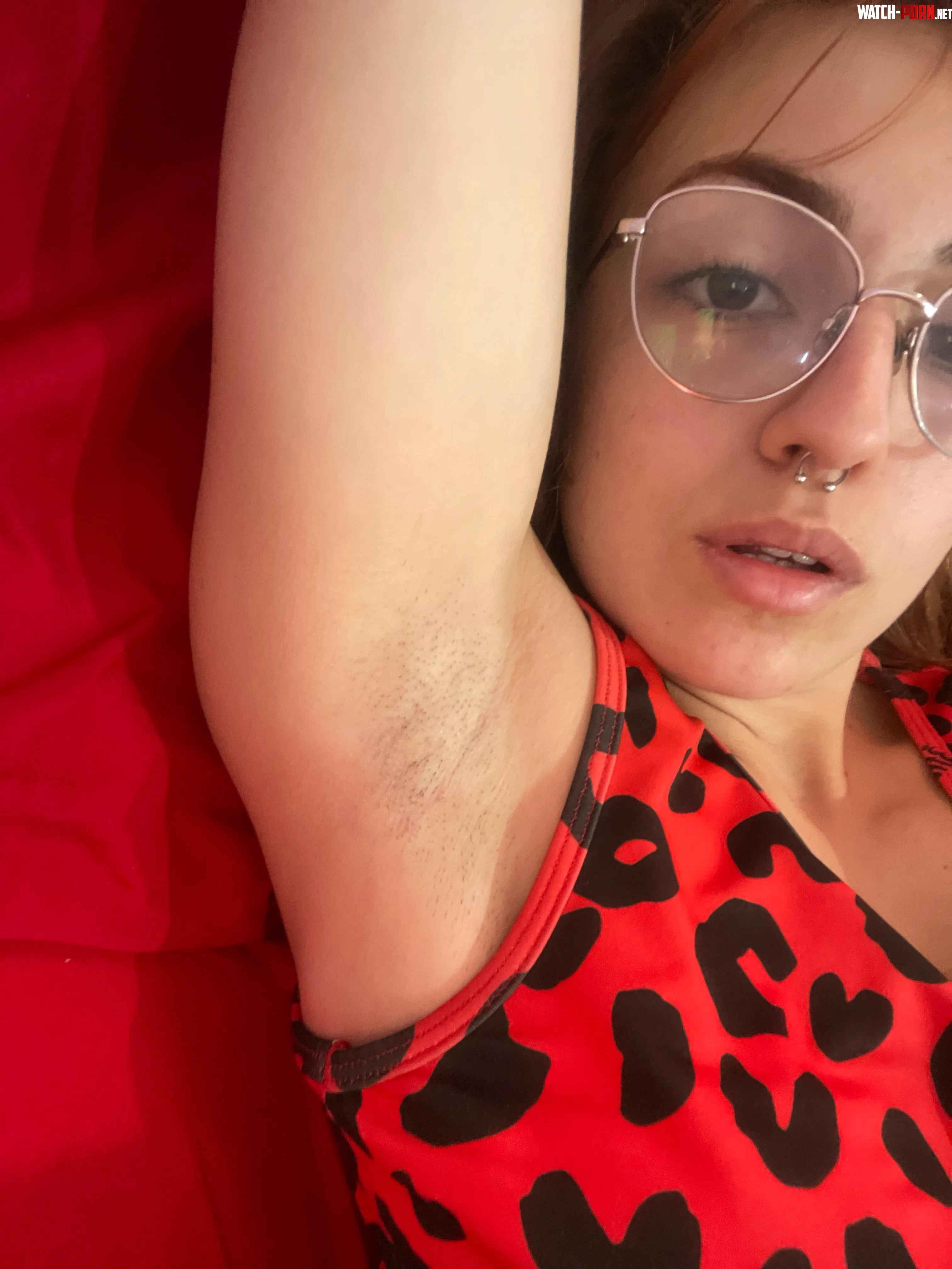How much do armpits excite you  by Sofiaomg23