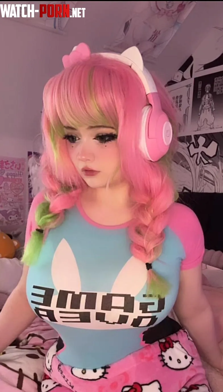 Gamer girl Mitsuri  by Enough-Life9020