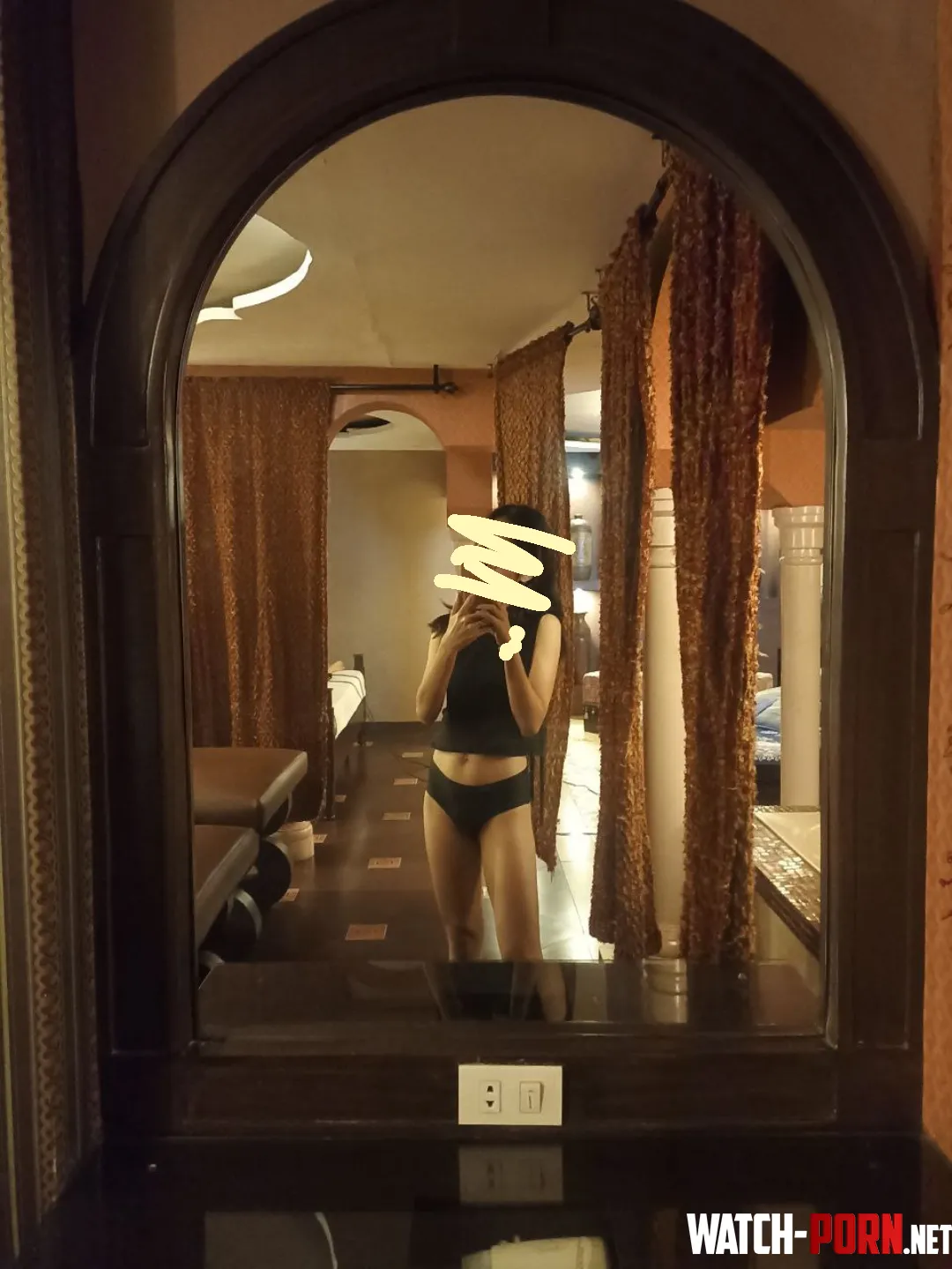 Guess my waistline  by anash_xxi