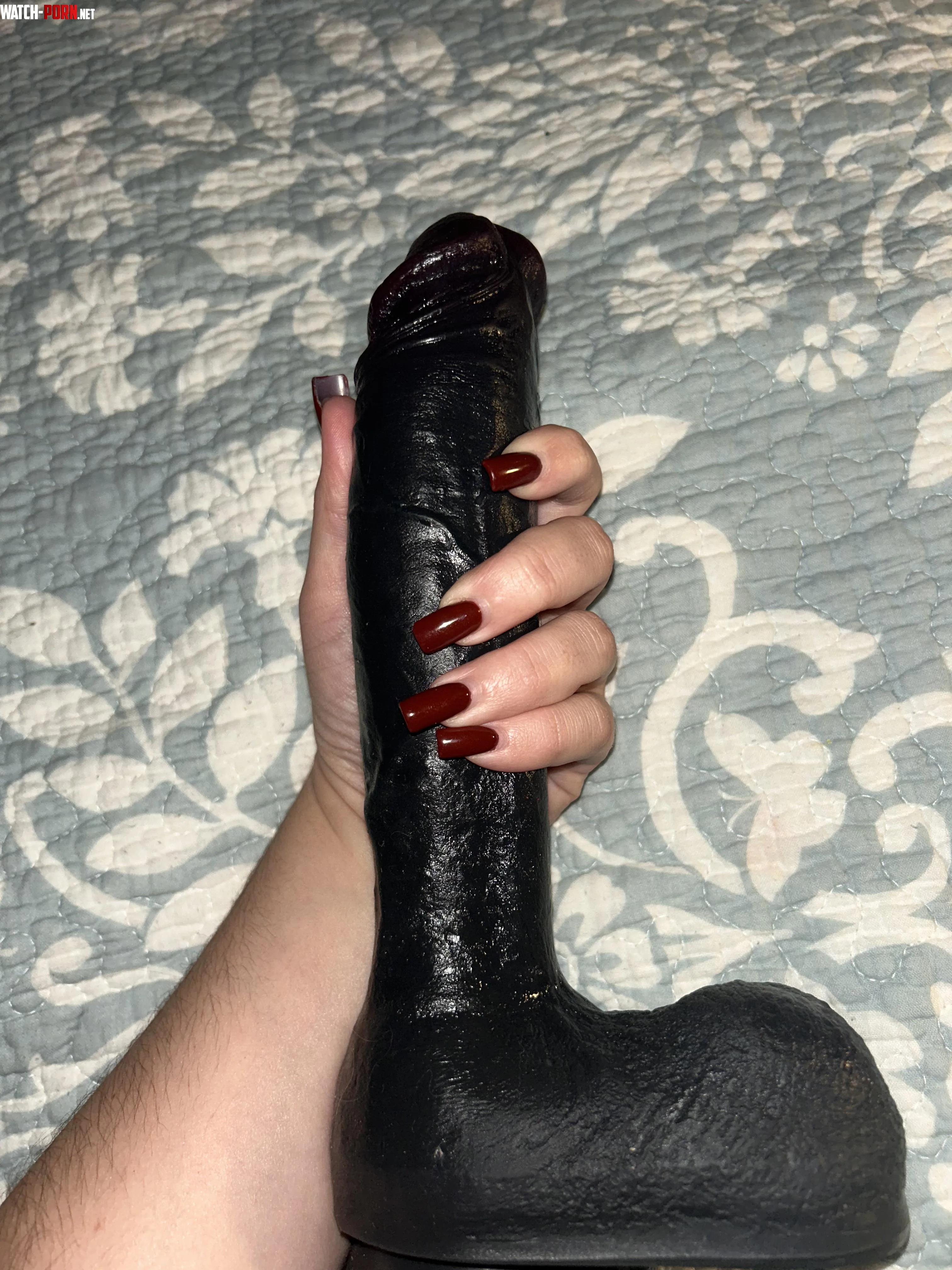 Theyd look better wrapped around you  by baileyjlovesfeet