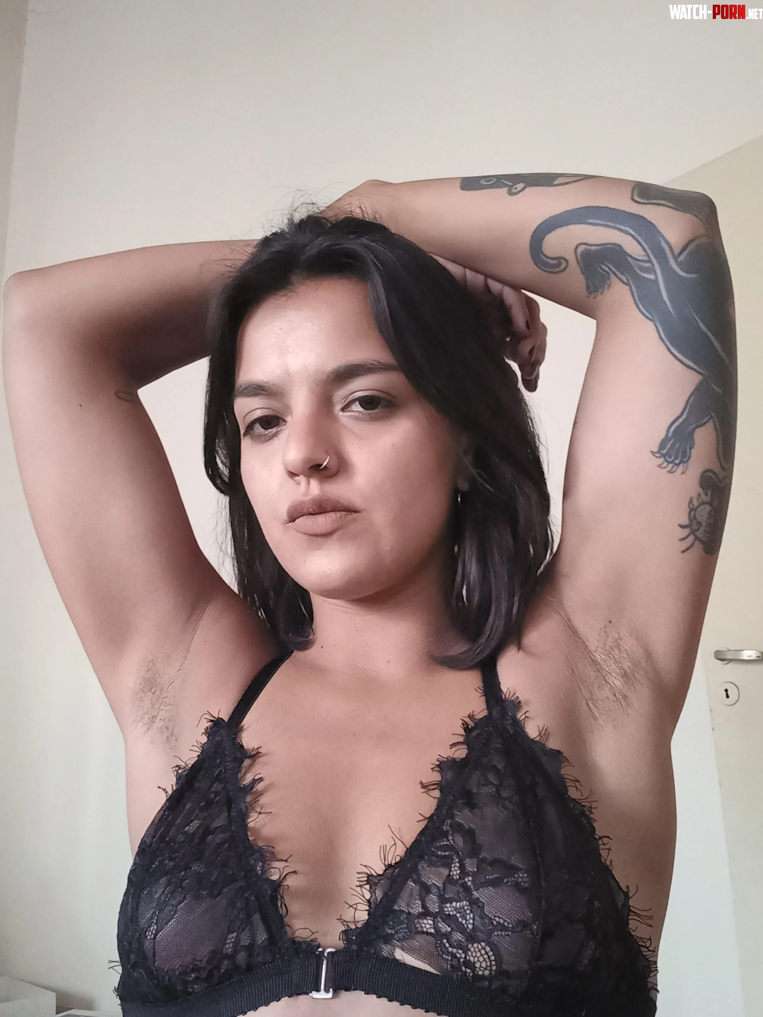 do you like it better when its grown or shaved by todoloquequiero