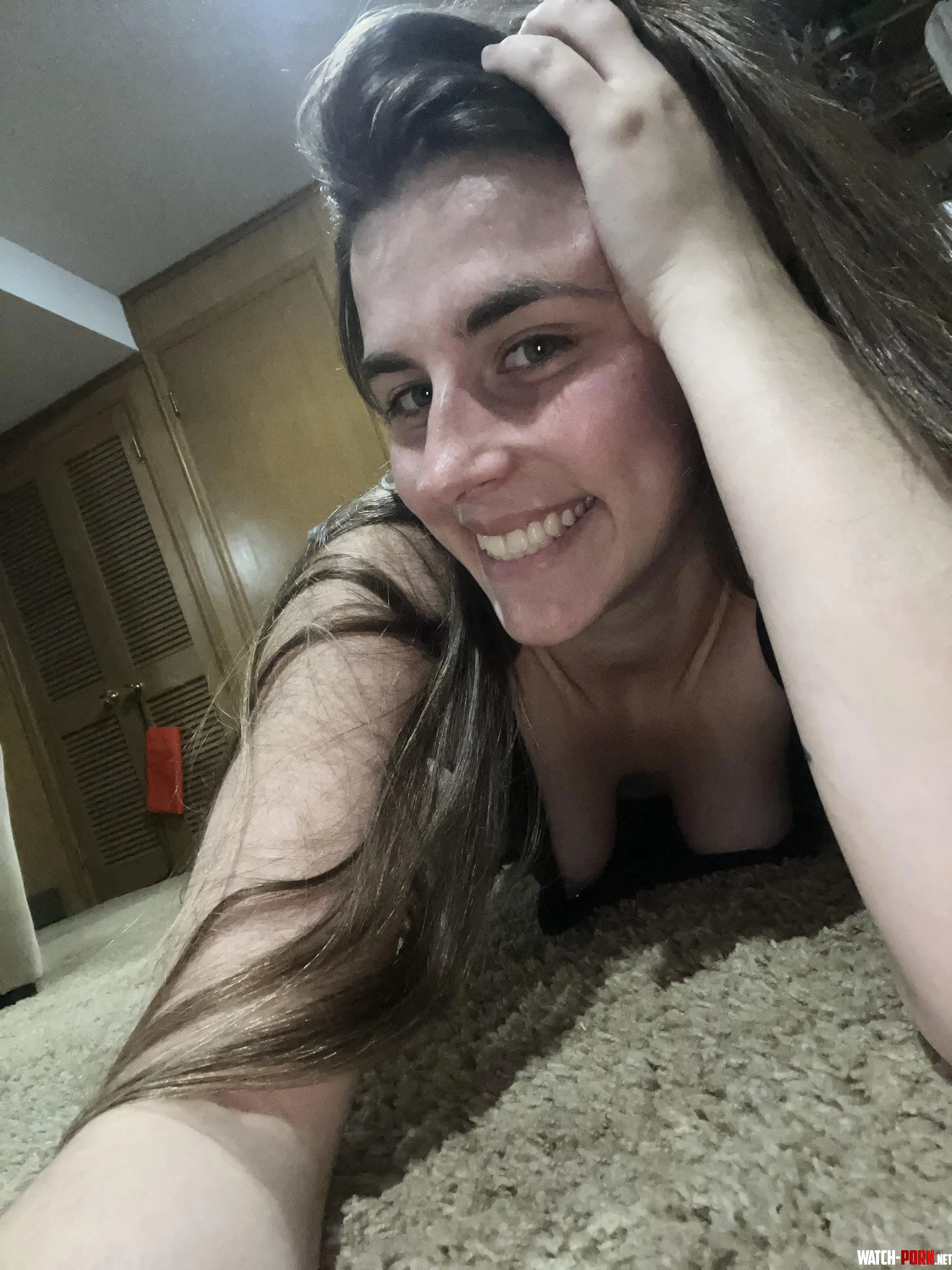 Just a quick selfie  by Sophieluvv1