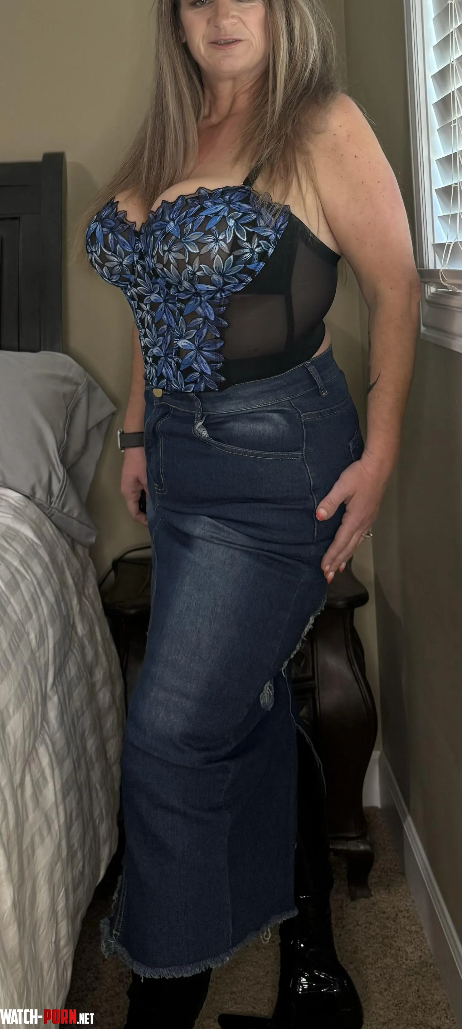 This booty getting thicker and thicker by Mskd_Mistress