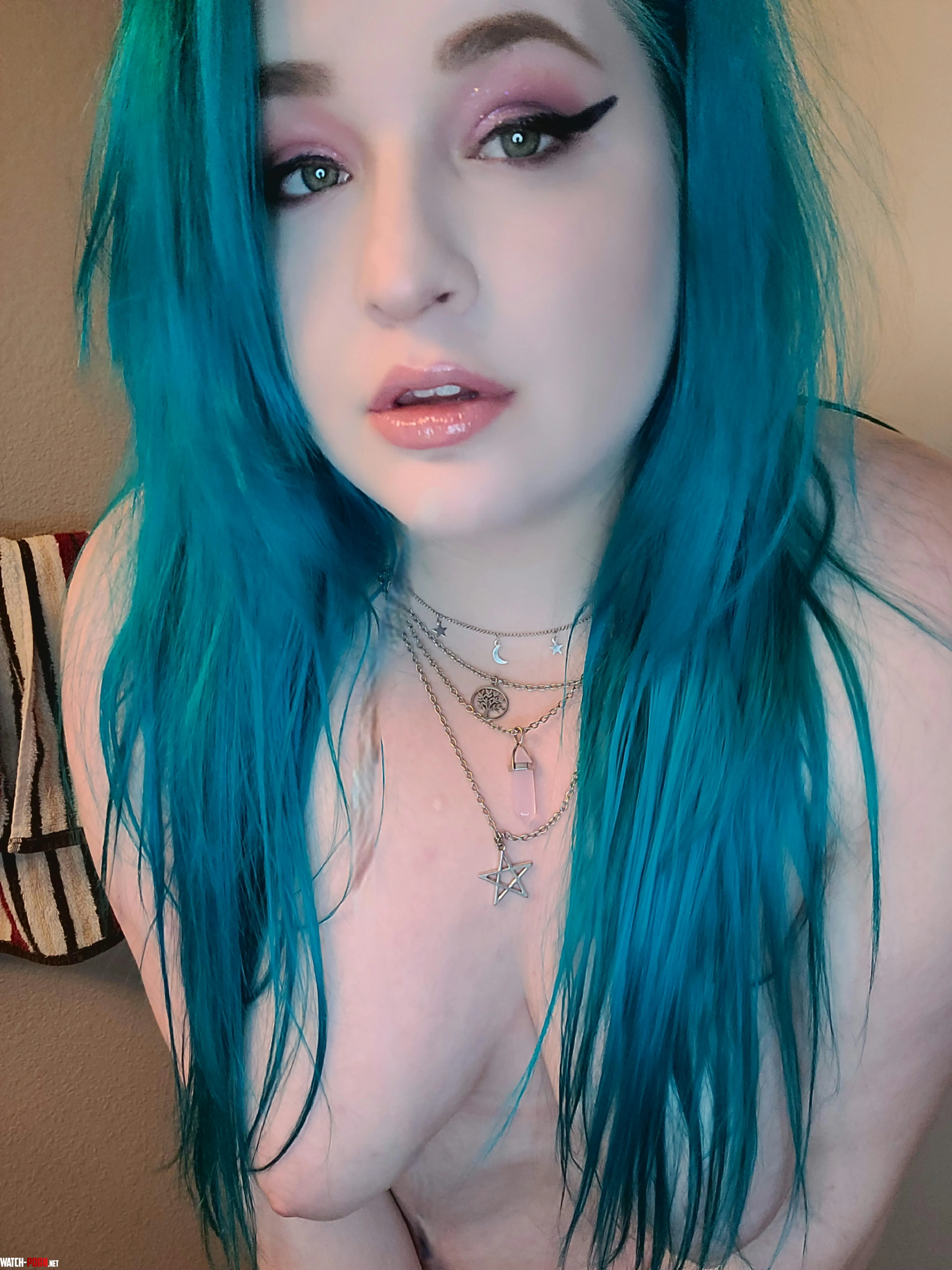 Come fix this headache for me with an orgasm or 3 by shyysuccubus