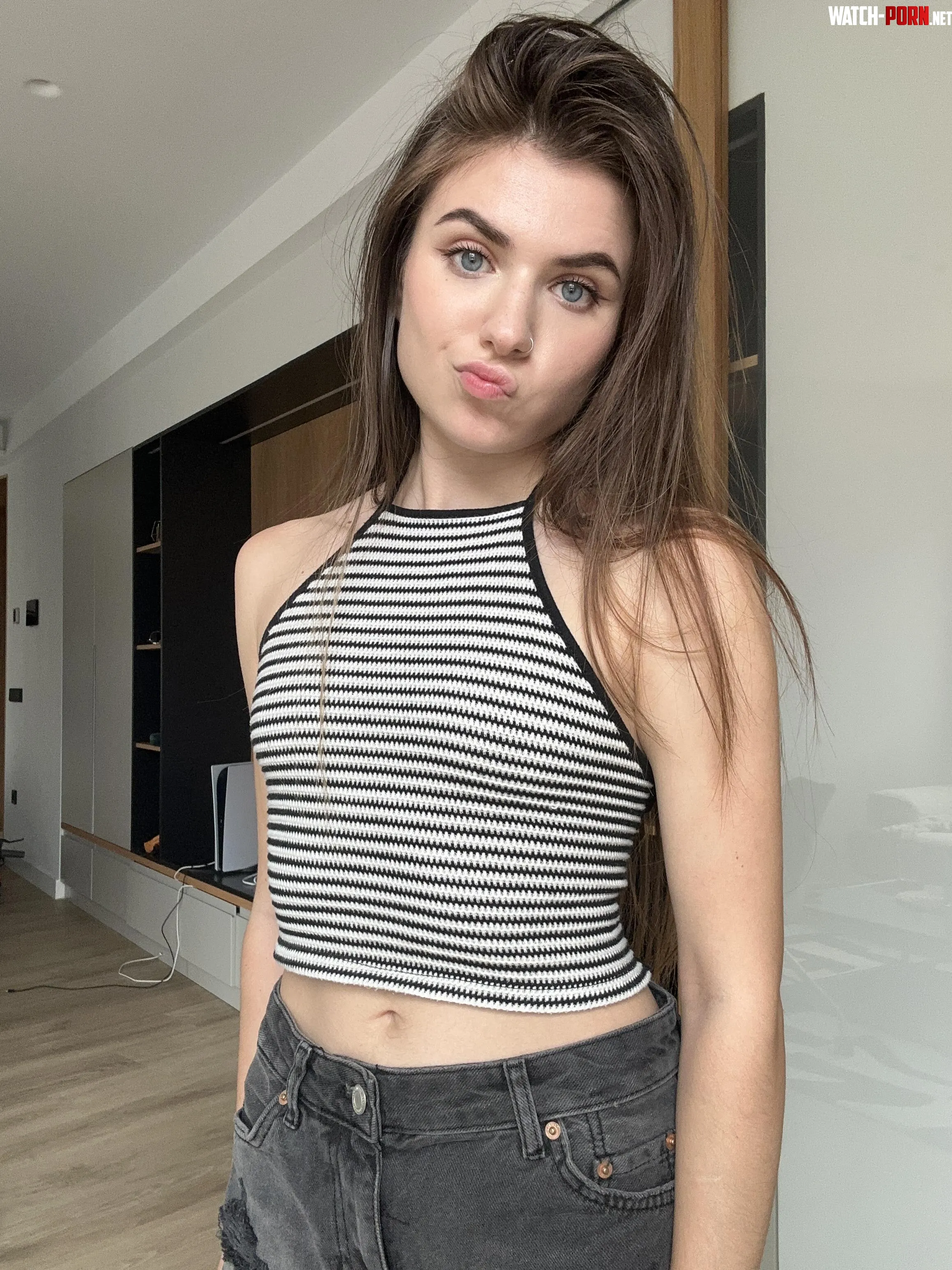 You like what you see by sunshinealexx