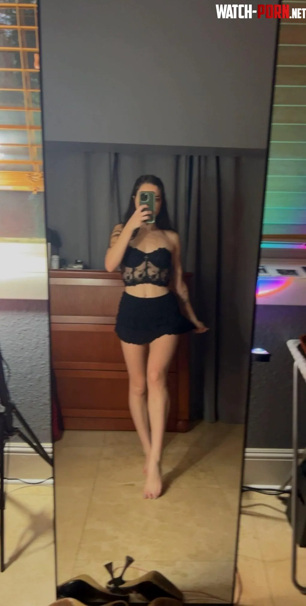 waiting for you to grab me and make me yours by sthrnbelle_xo