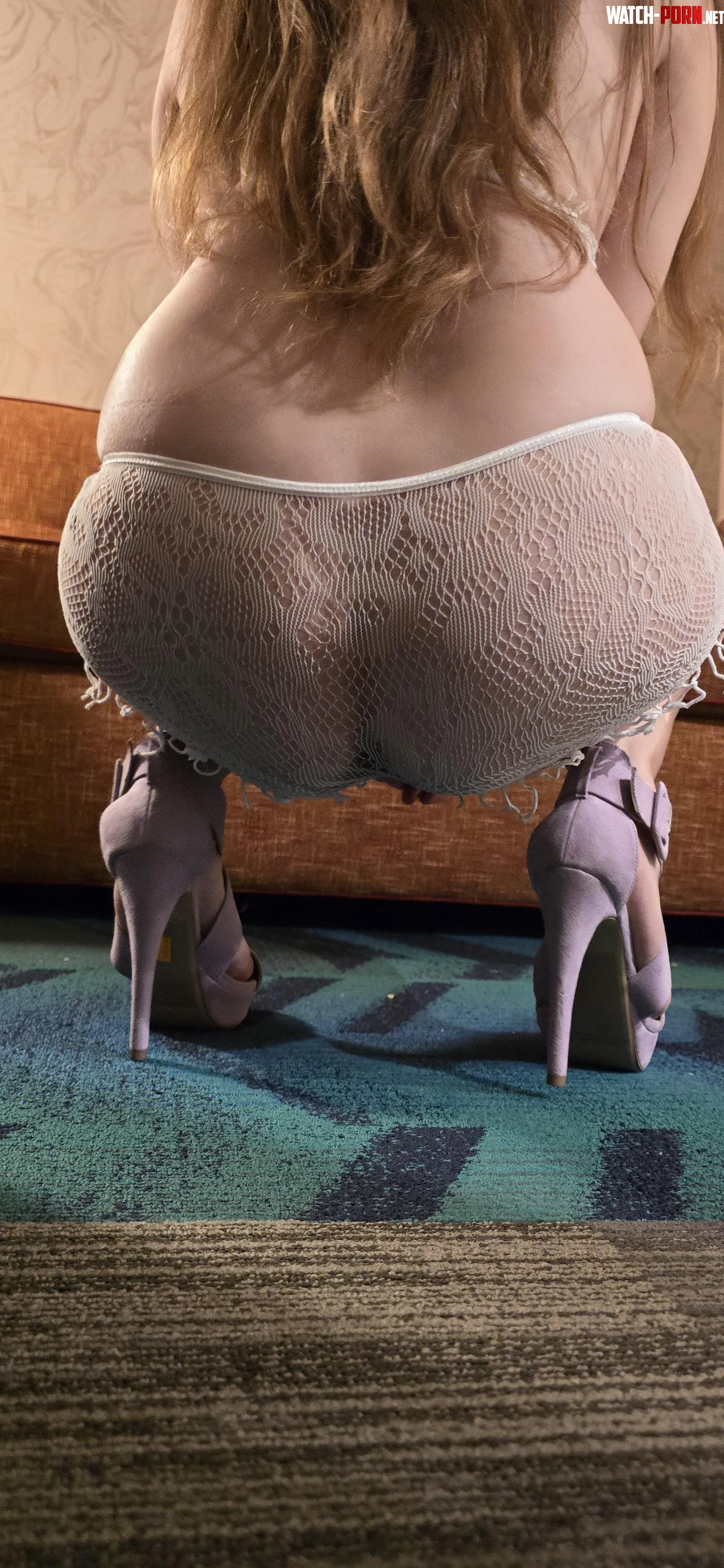 lets see if you can handle the  booty ride this mother of 4 has to offer   by ConstructionHefty716