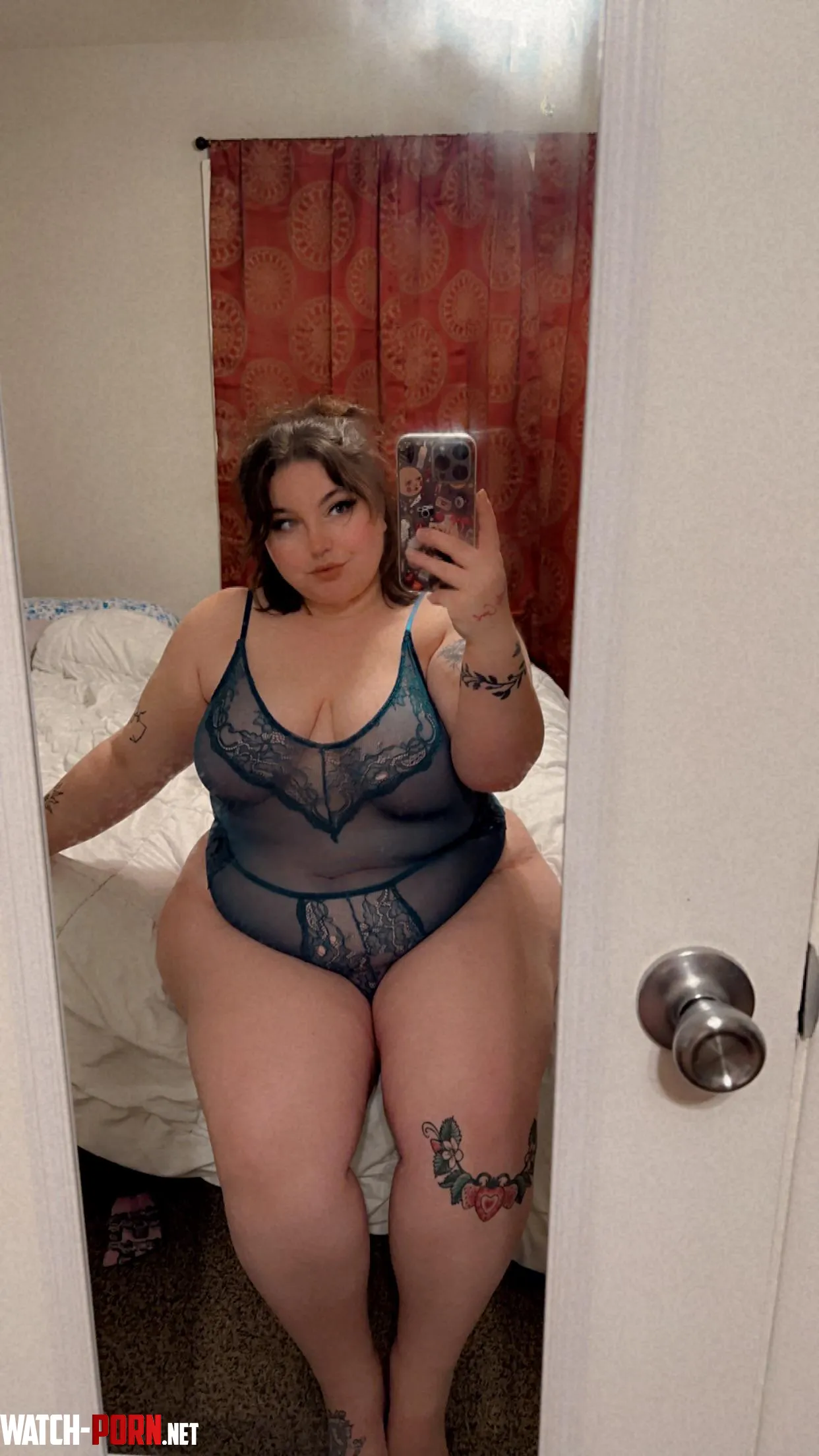 Curvy girls are the best by henleyraexo