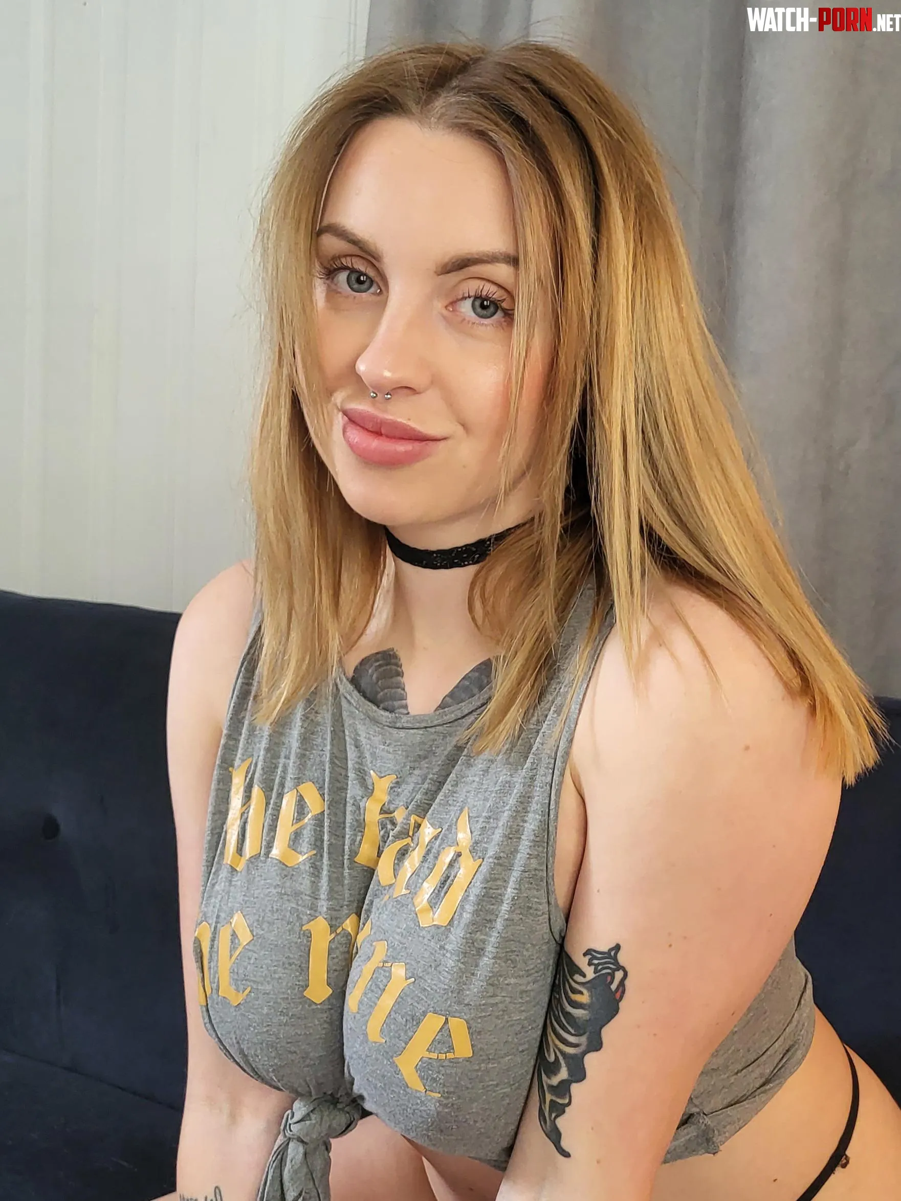 I rarely wear bras to my outfits by Jennifear_93