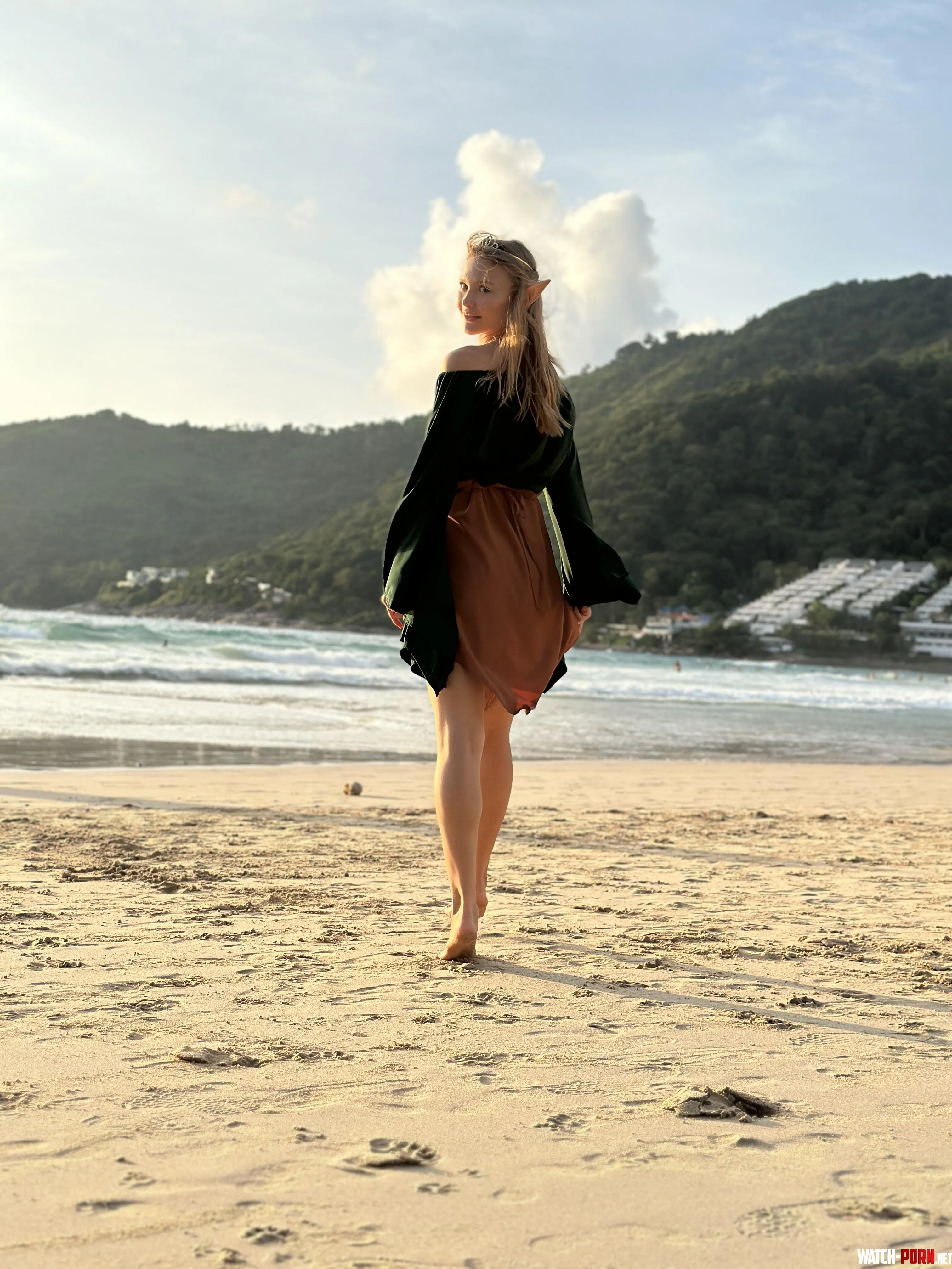 Fairy Tinker Bell loves to flirt with older men by sexygirlyourdream