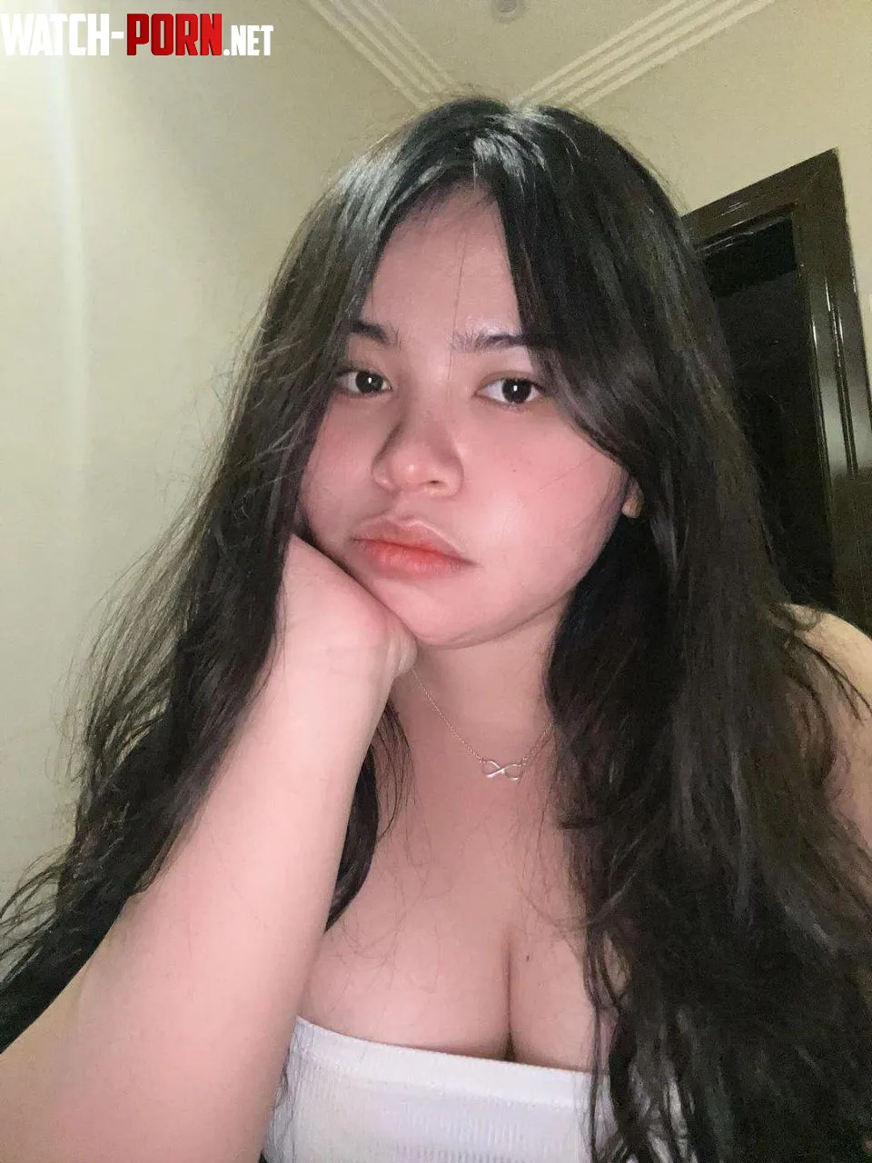 why its so hot in the Philippines by chloexxx_