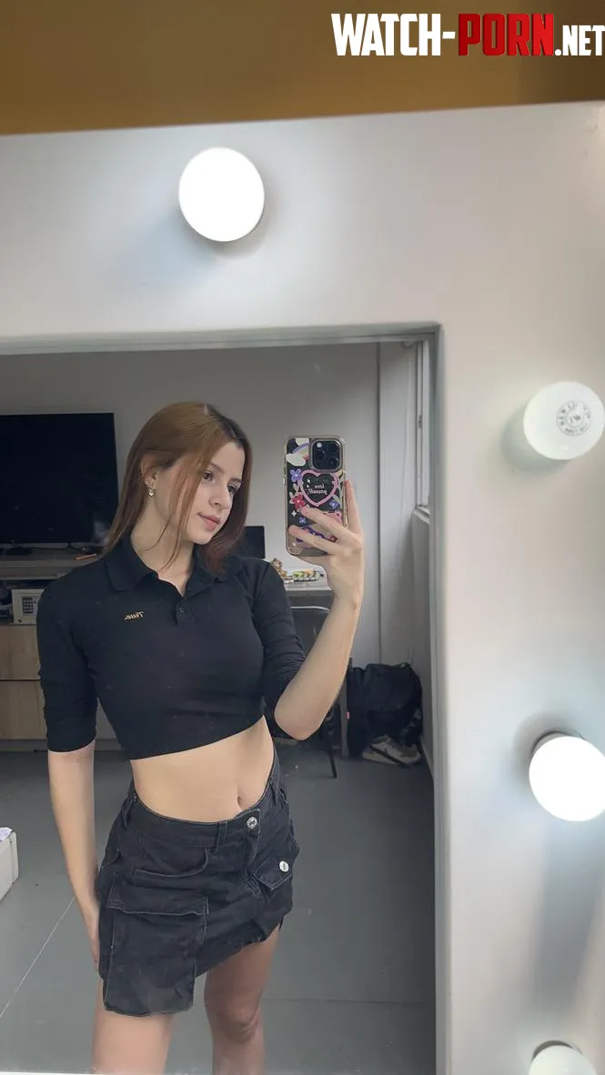 do you love my new croptop    by evabonneet