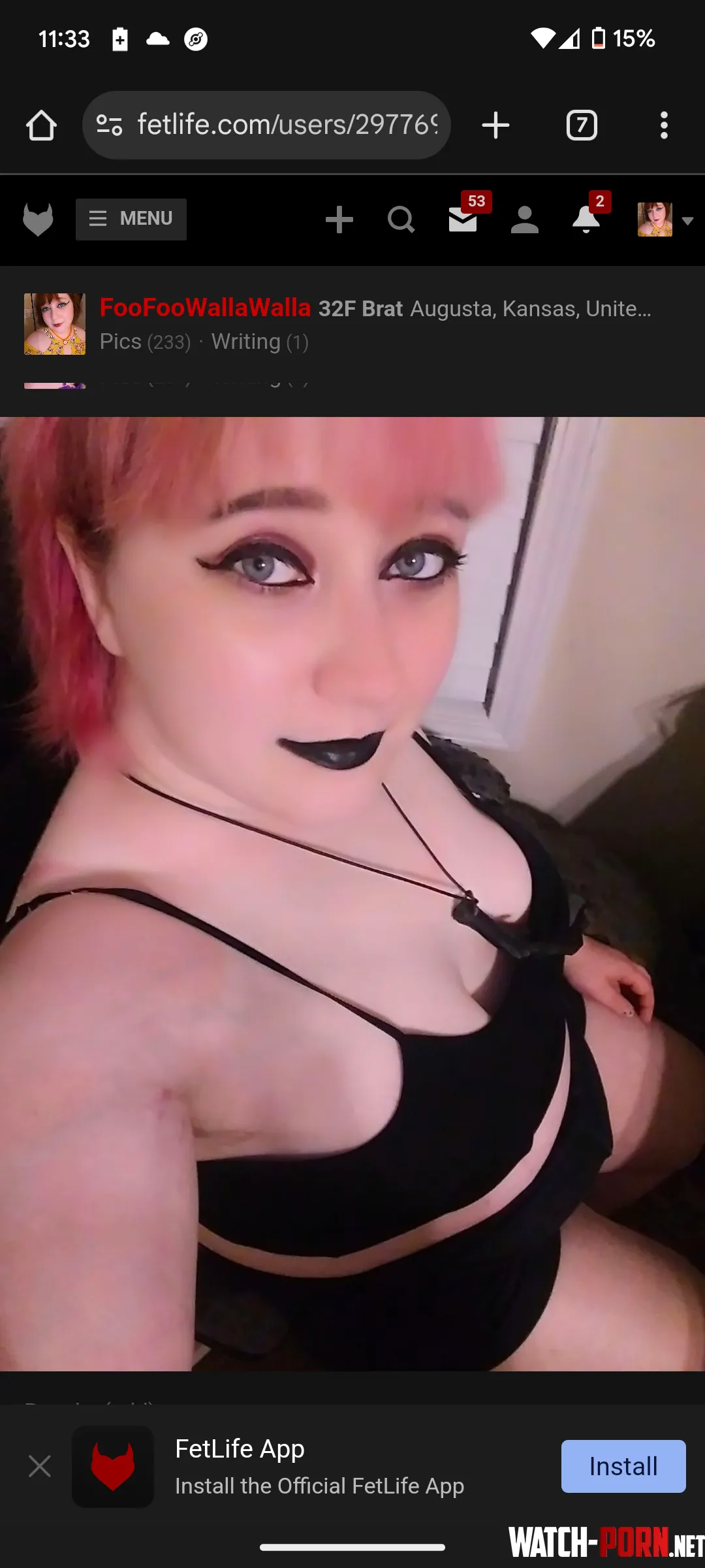 Hit me up 32f  by Kinkypoptart