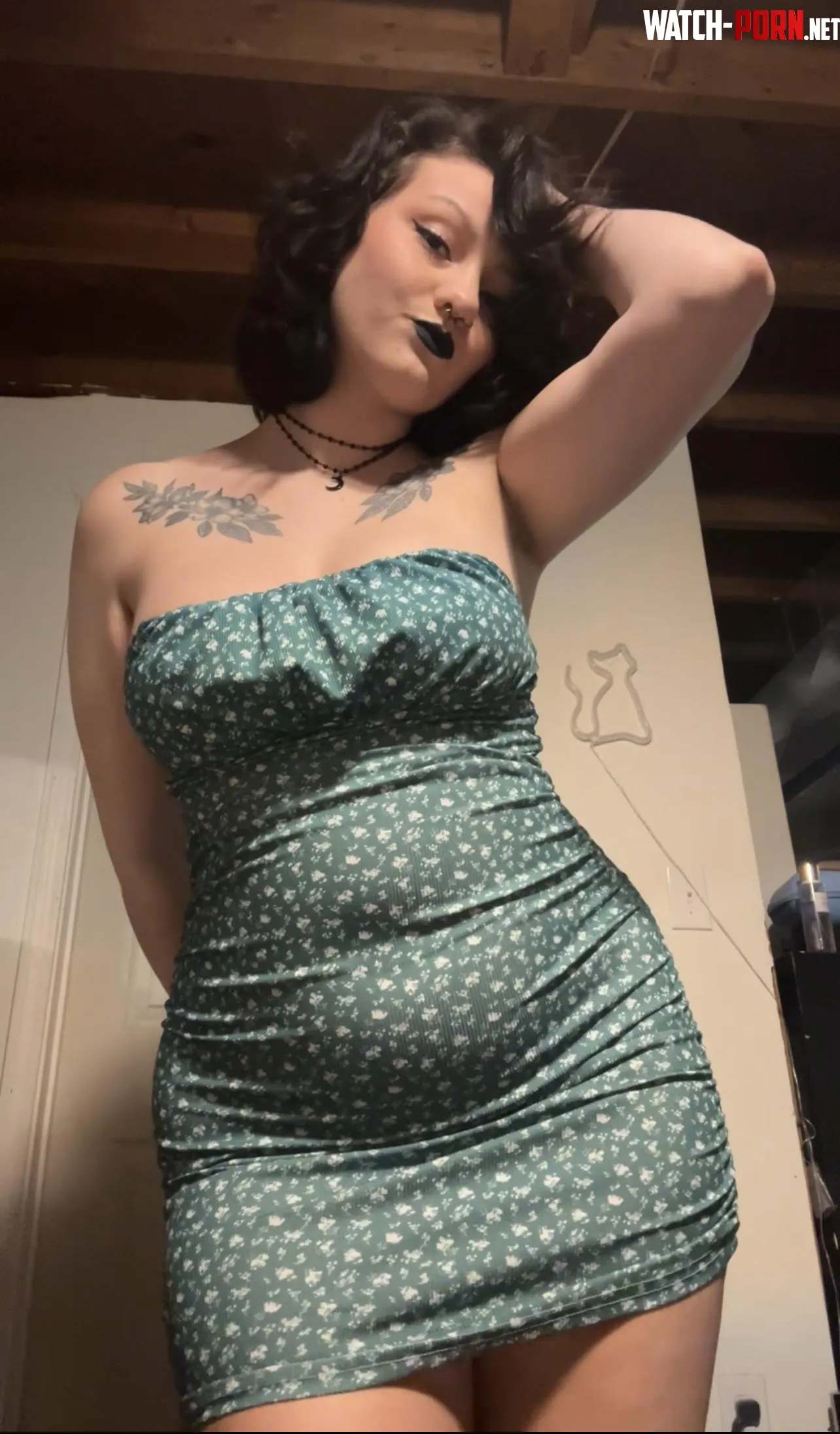 I love how this accentuates my pudge 3 by AlyxIvy