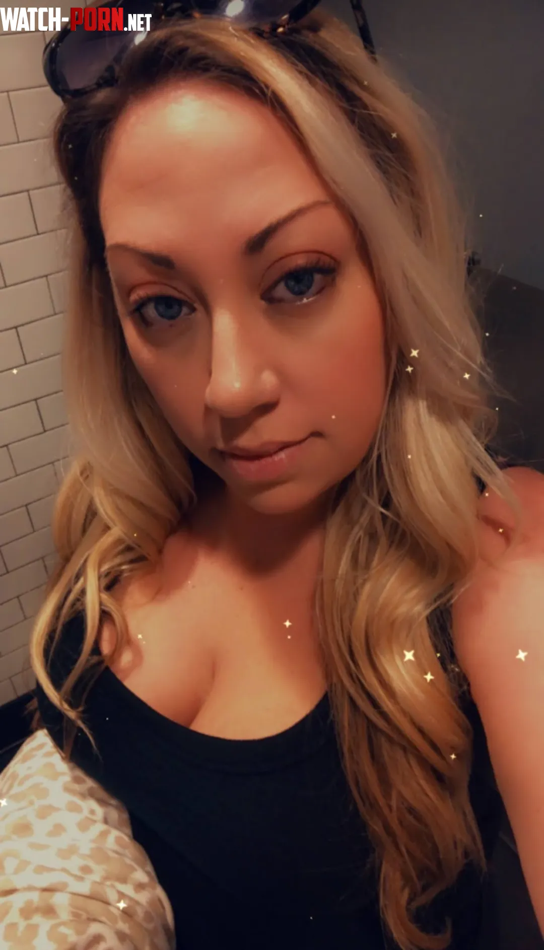 36f if you saw me would you wanna fuck me  by HayleyFredric