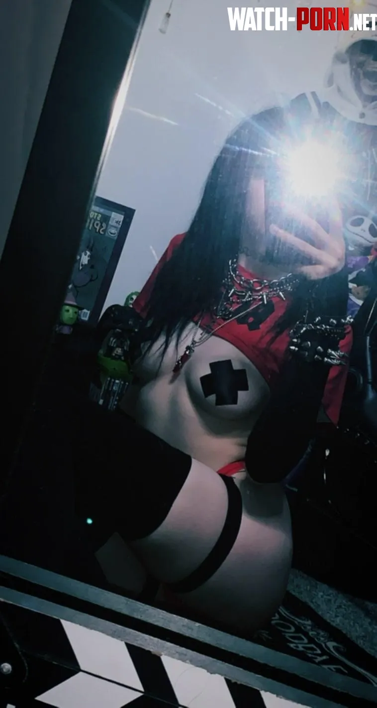 Dont be shy to try my metal pussy by LivingDeadGothh