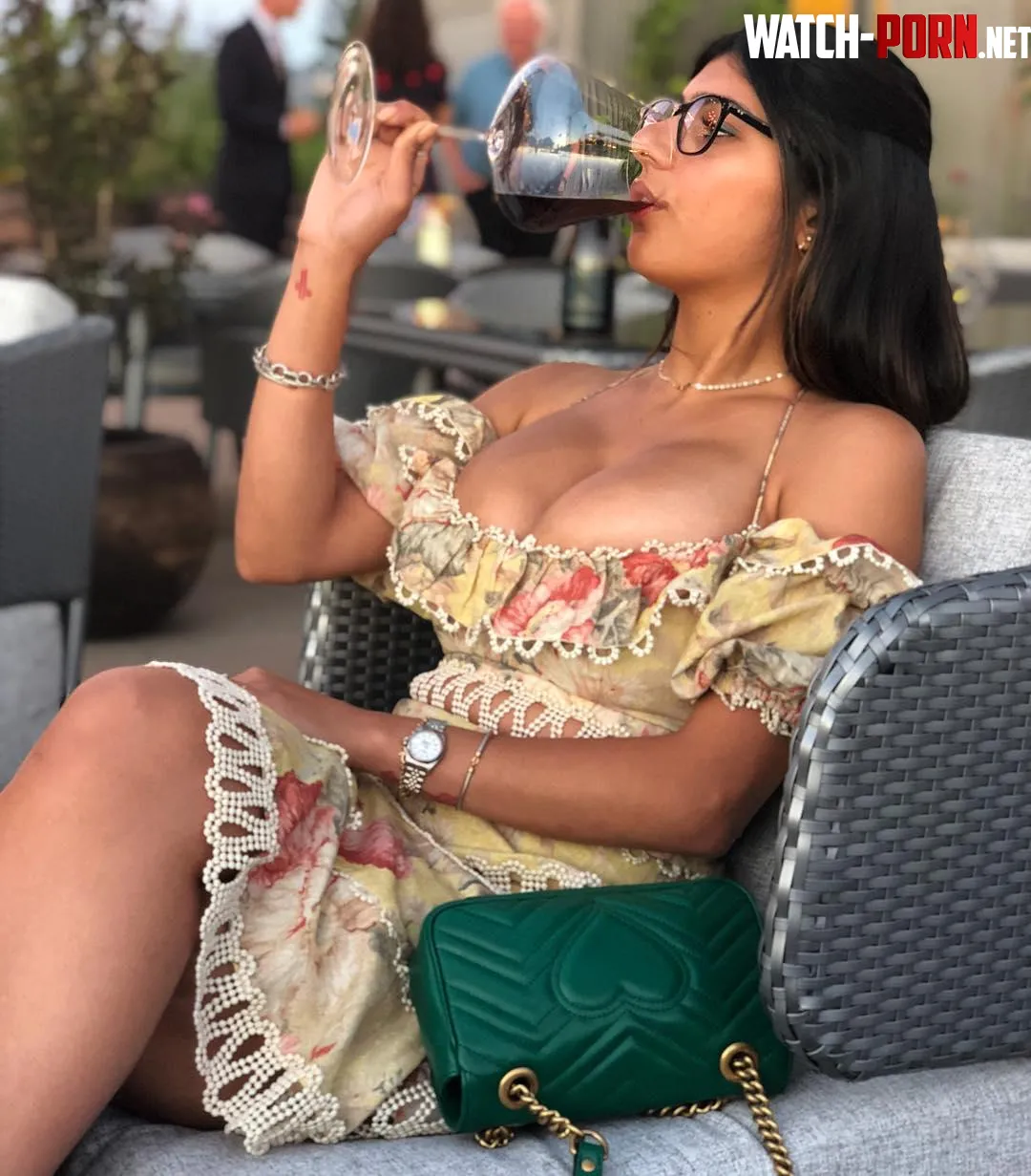 Mia Khalifa  by kingofthehills333