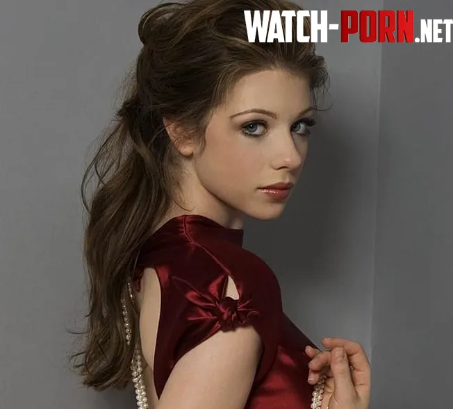 Michelle Trachtenberg by NewArtDimension