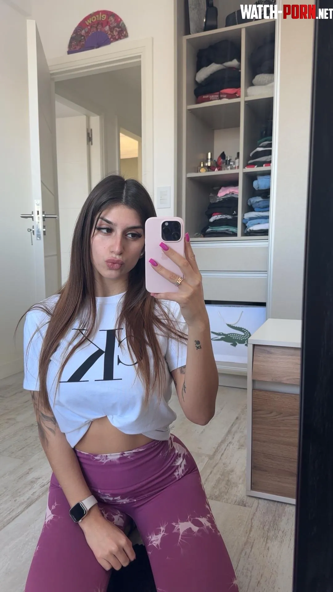 If you saw me at the gym would you cum up to me by darling_working_girl