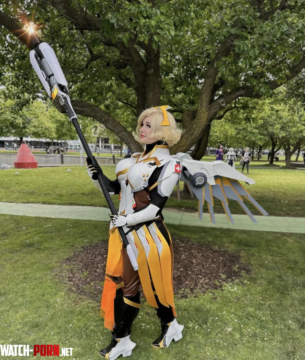 Mercy Graciewaifux Overwatchn by graciewaifux