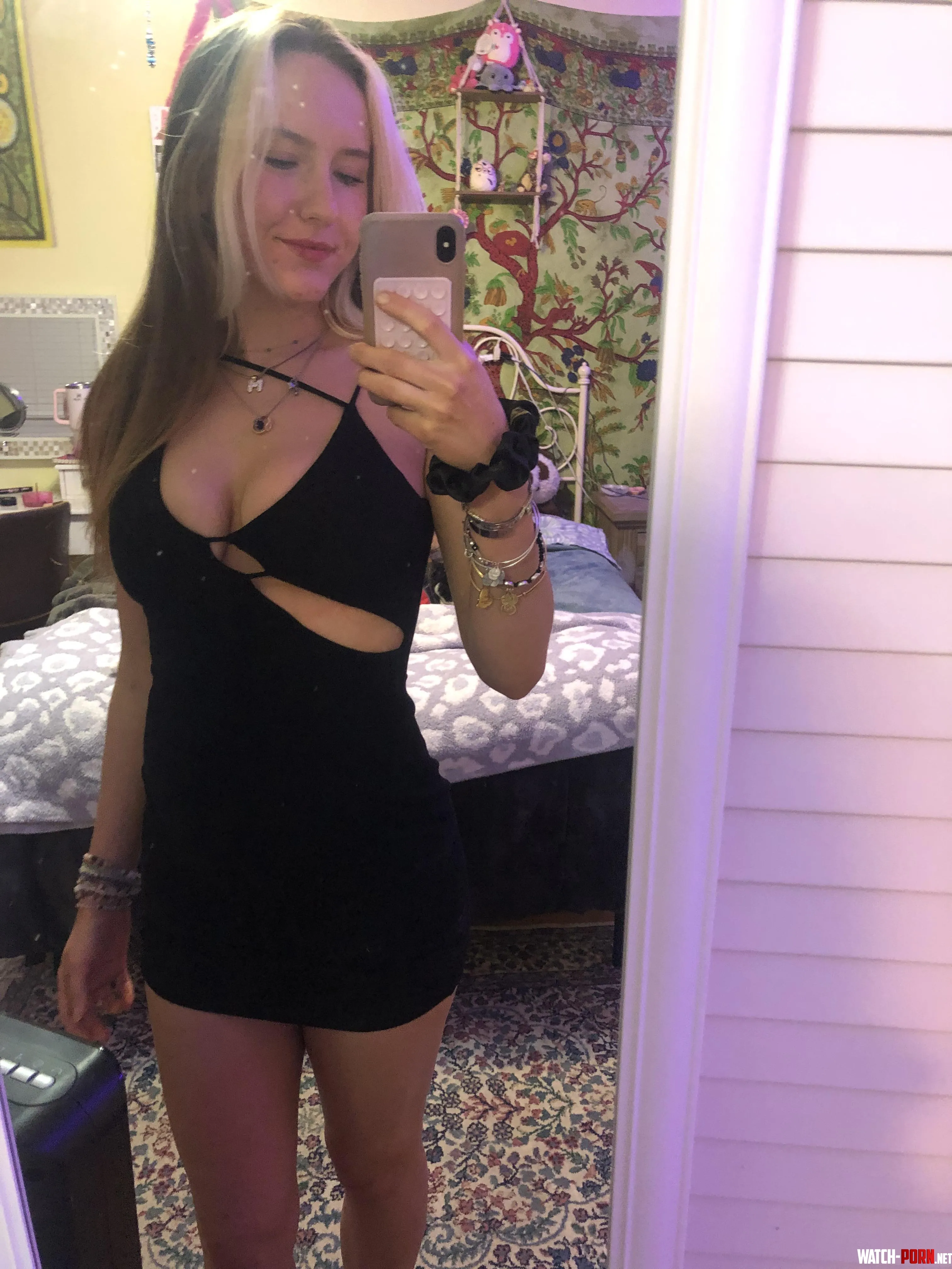 I should dress up more  by mckzenzie