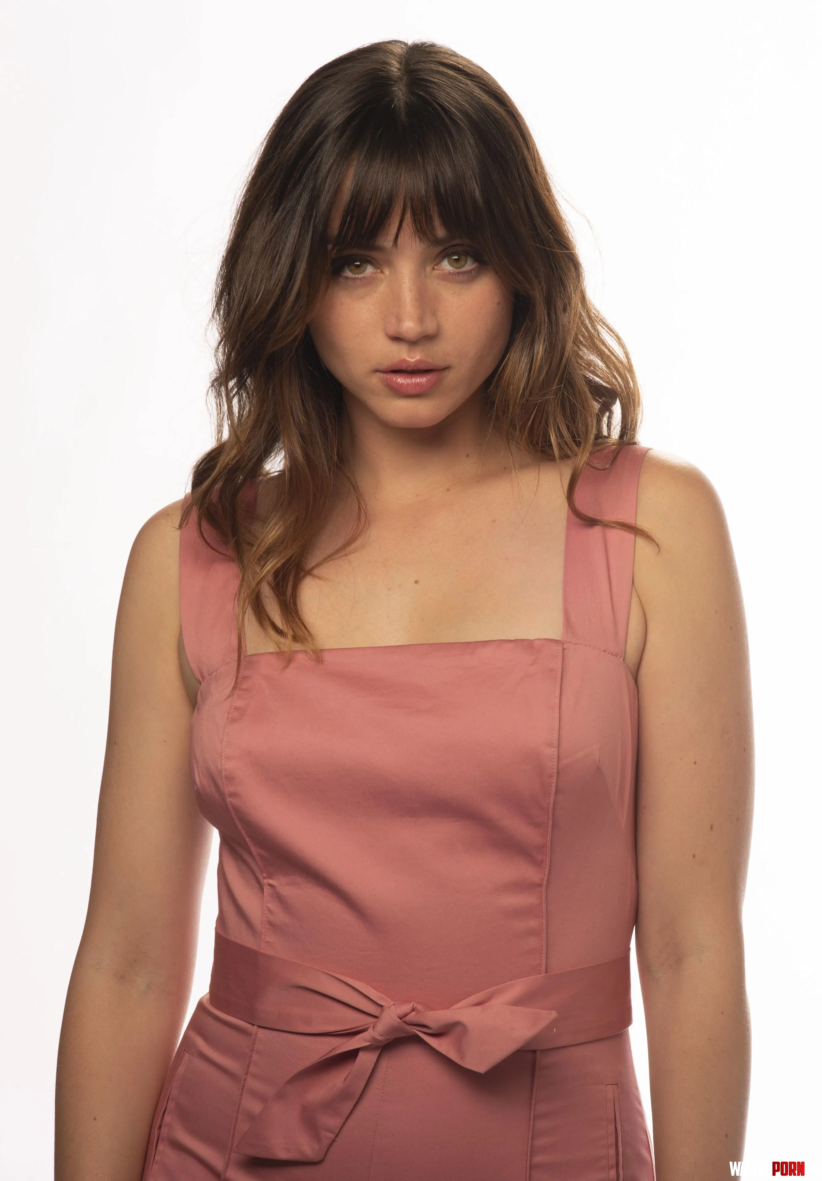 Ana de Armas by oblique_shockwave