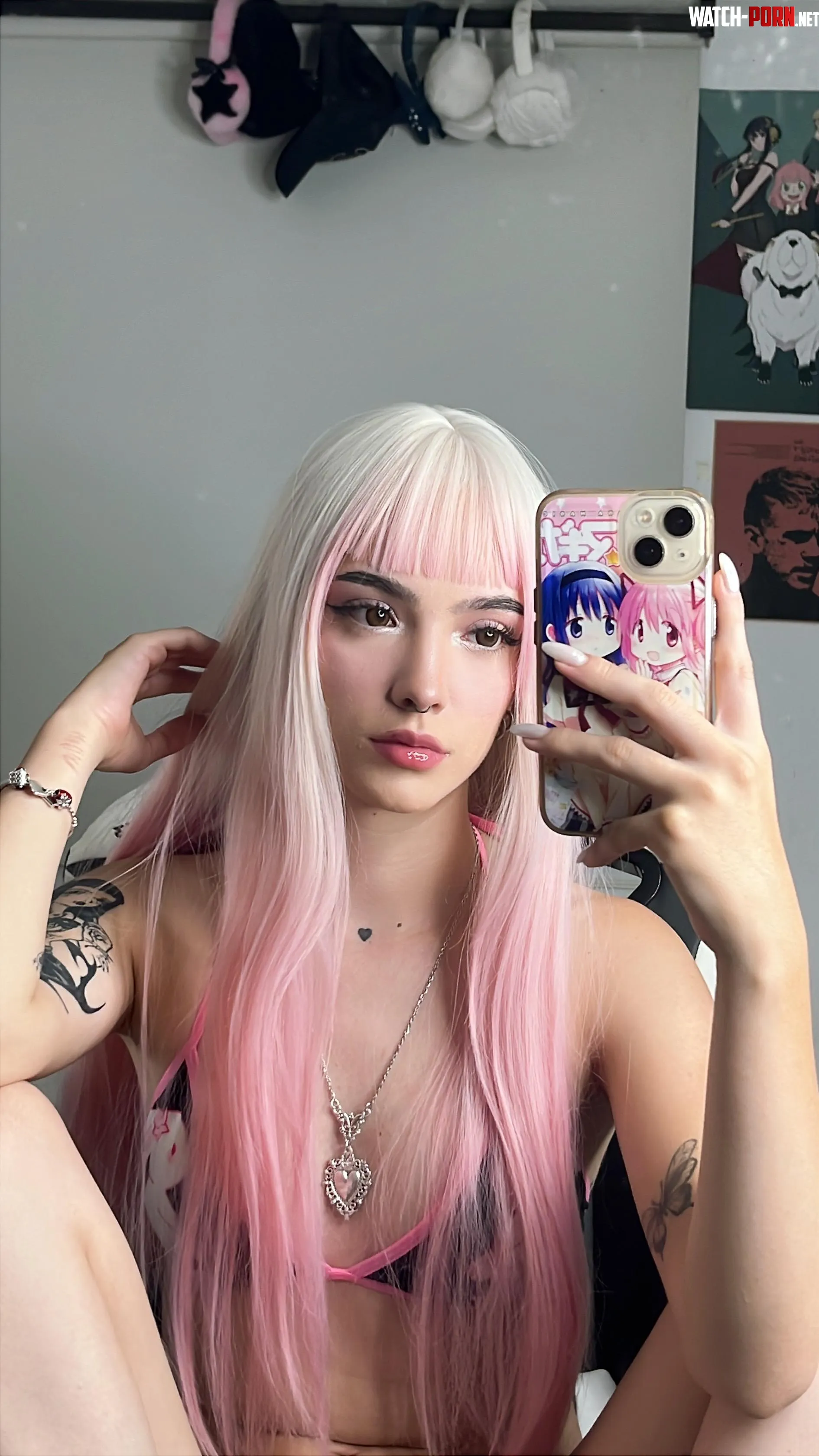 Just wanna get spanked its not much to ask by Beautiful__Cherry