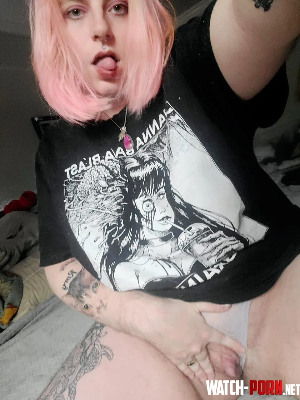 Are you hungry daddy wanna lick by Ursula_Si