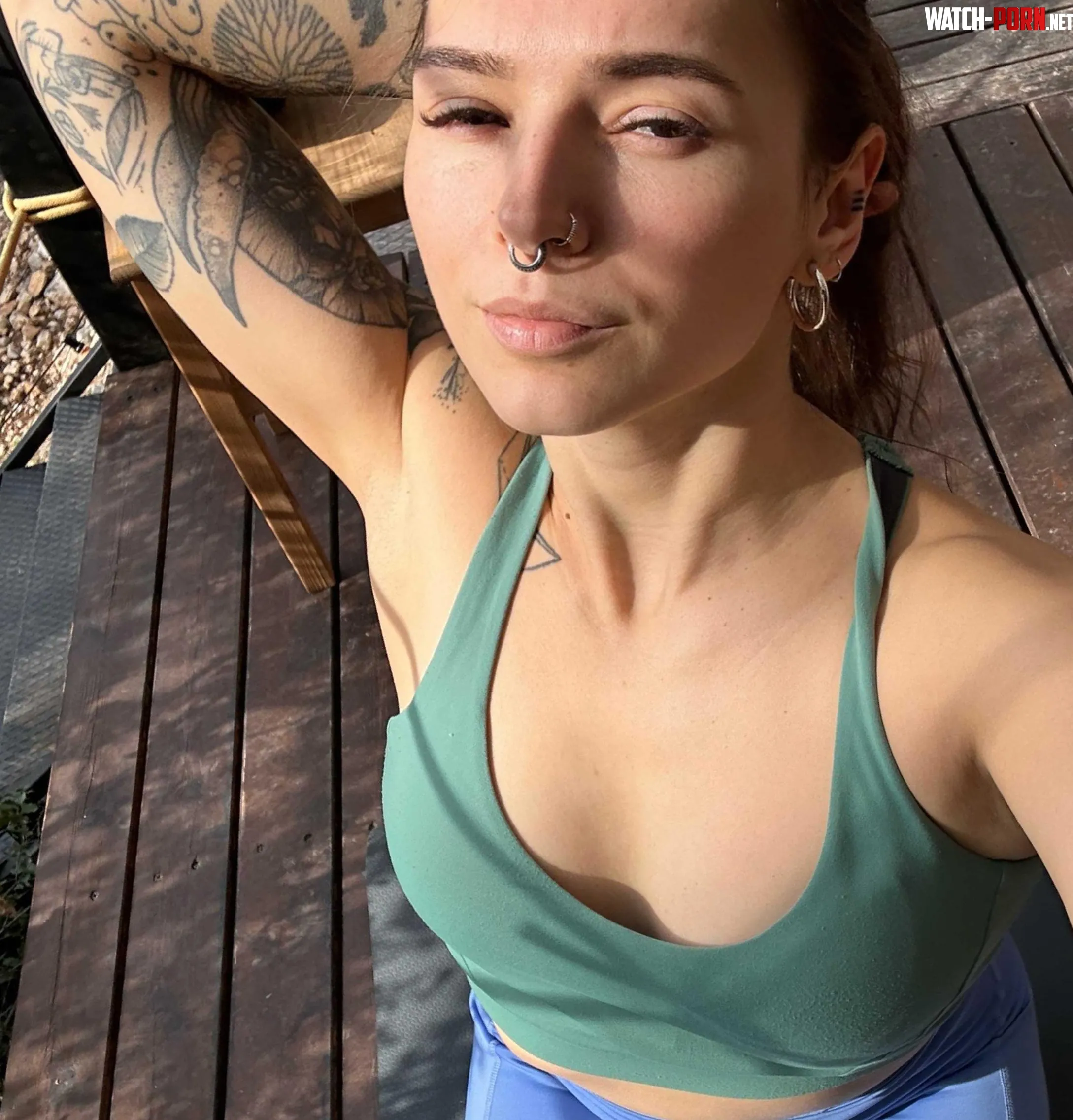 I really like this sports top it looks great on my boobs by caramelsambuca