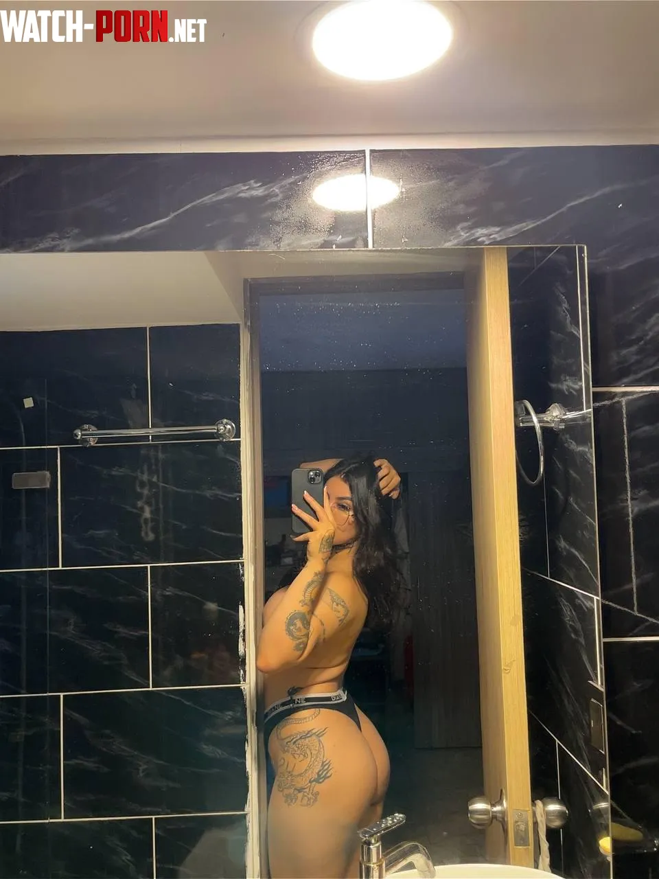 checkin out my cake 3  by imzeldasky