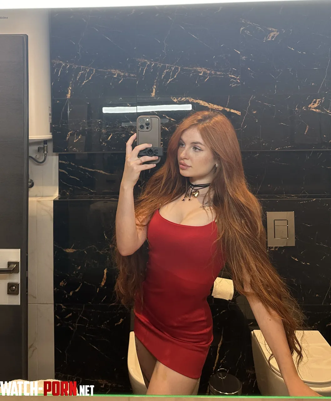 My fav mirror selfie  by soniagrt