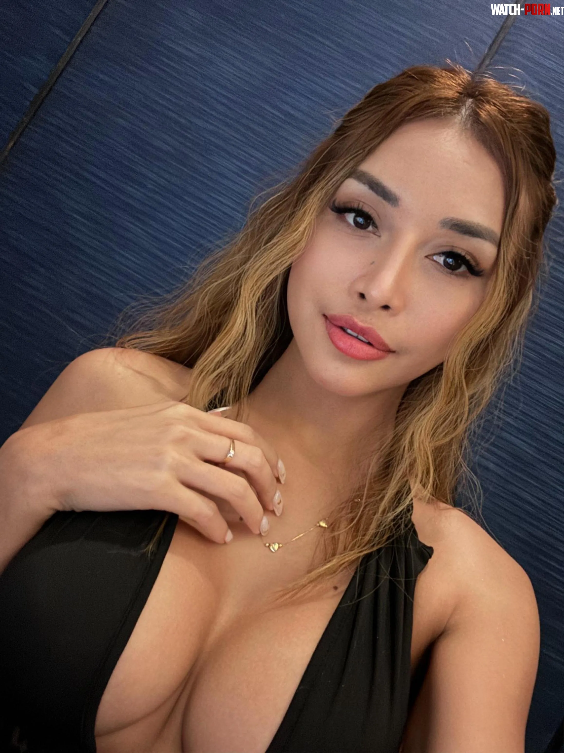 Date night cleavage  by mialushhh