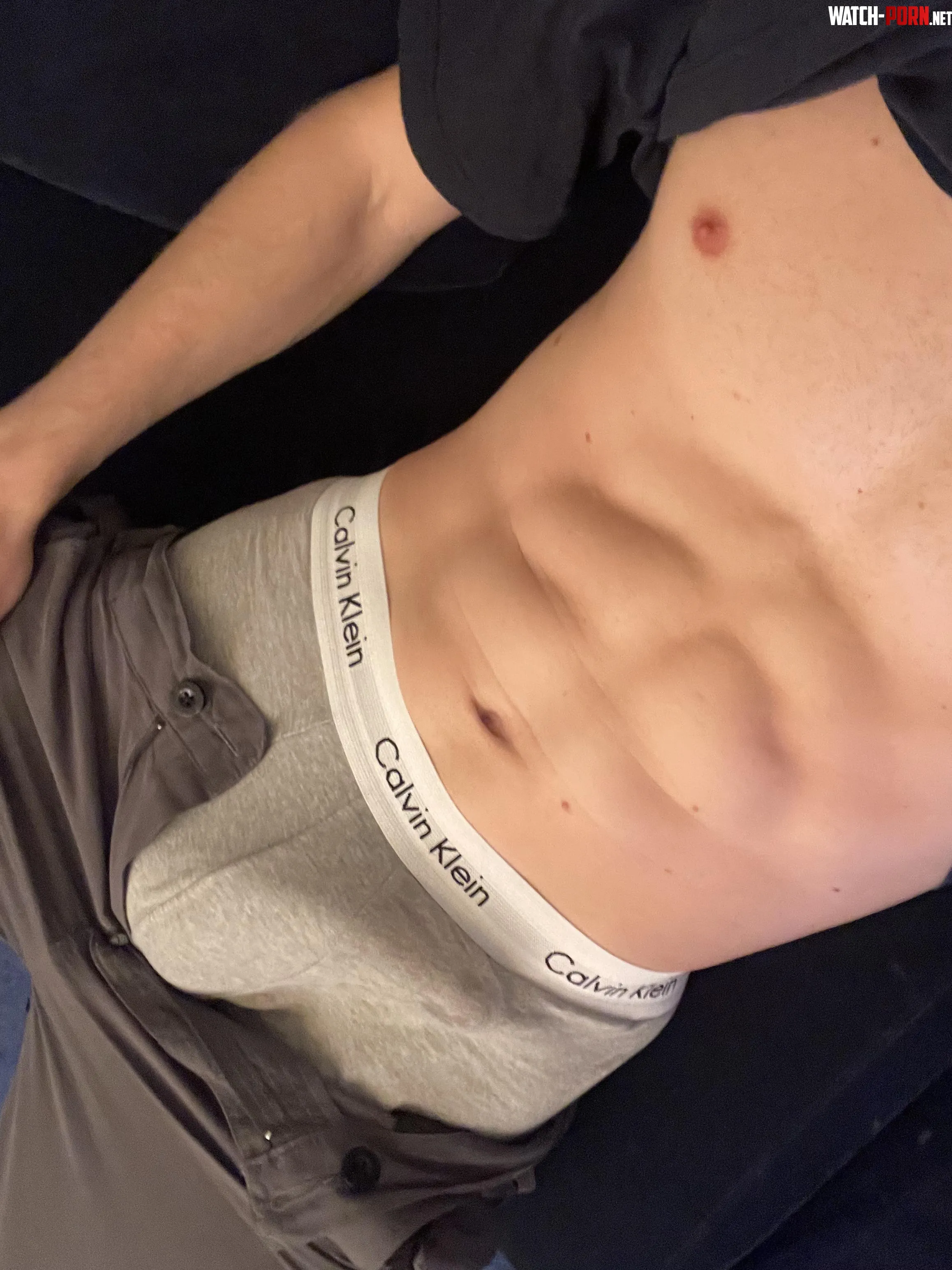 28m postgym bulge by Paradiseparrot