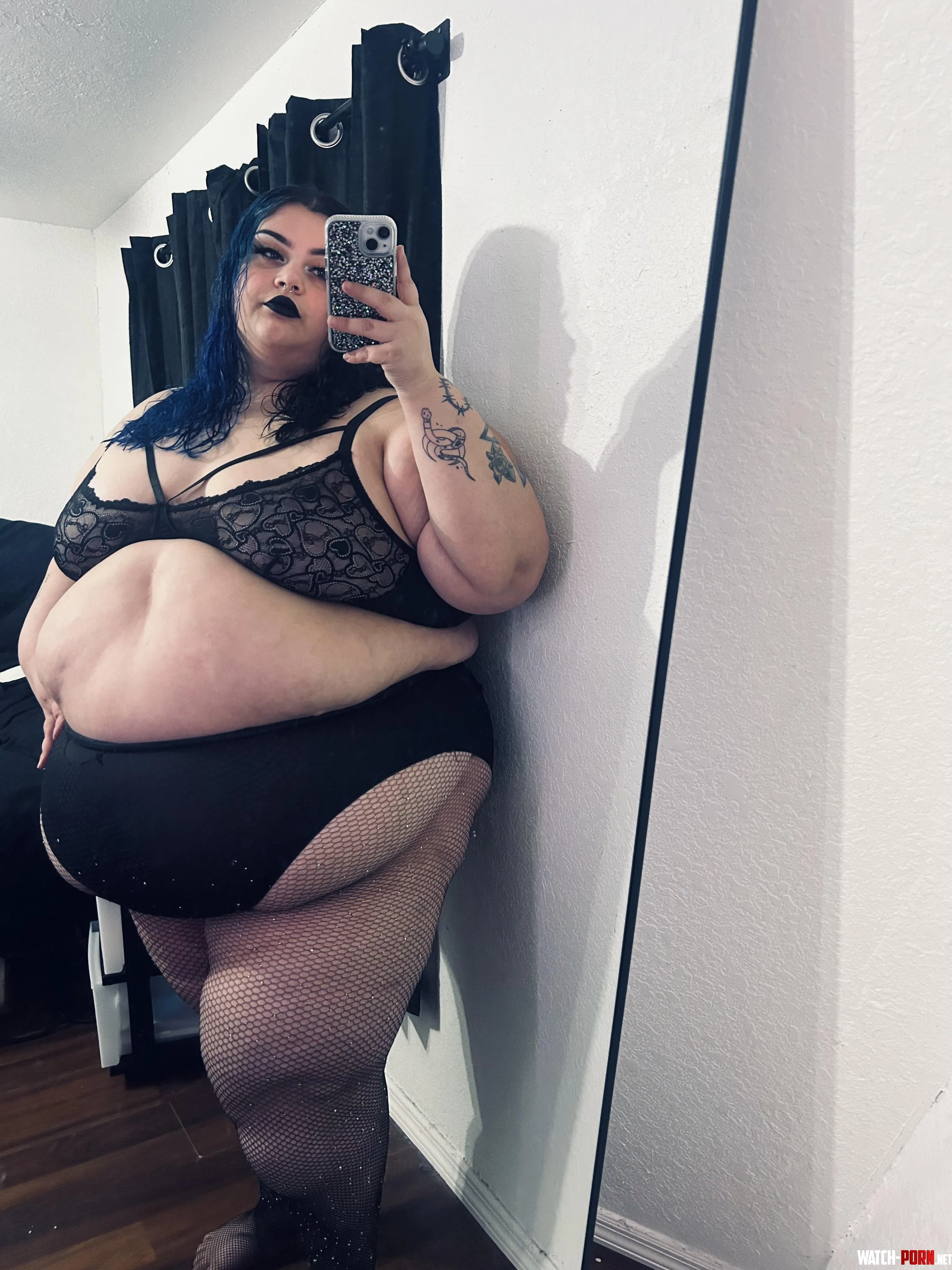 promise that 400 pound feedee goth girl in fishnets will fix u by Big-Arm4810