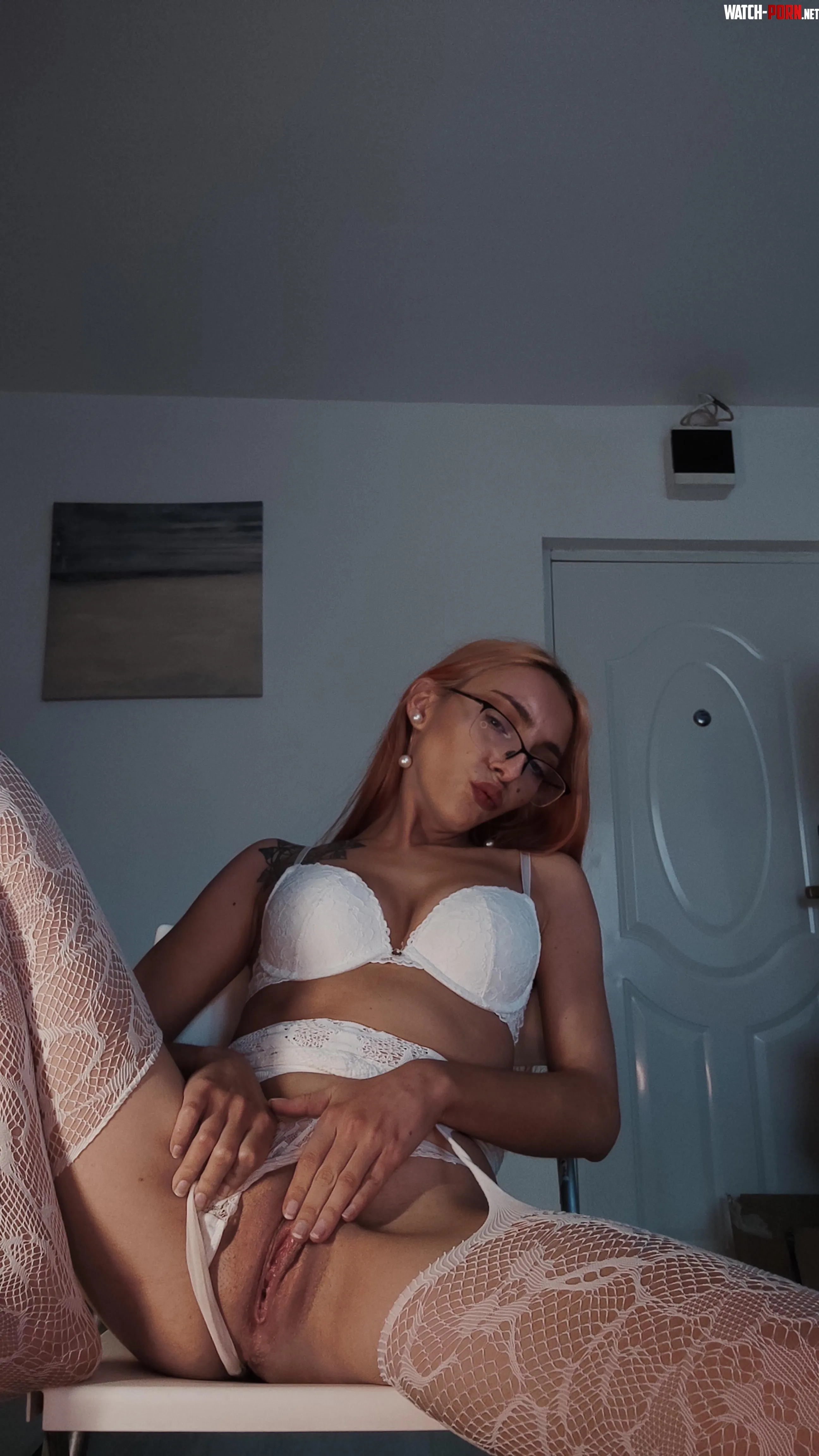 Are you interested to challenge the wildest redhead model f26 by dopethingsdaily