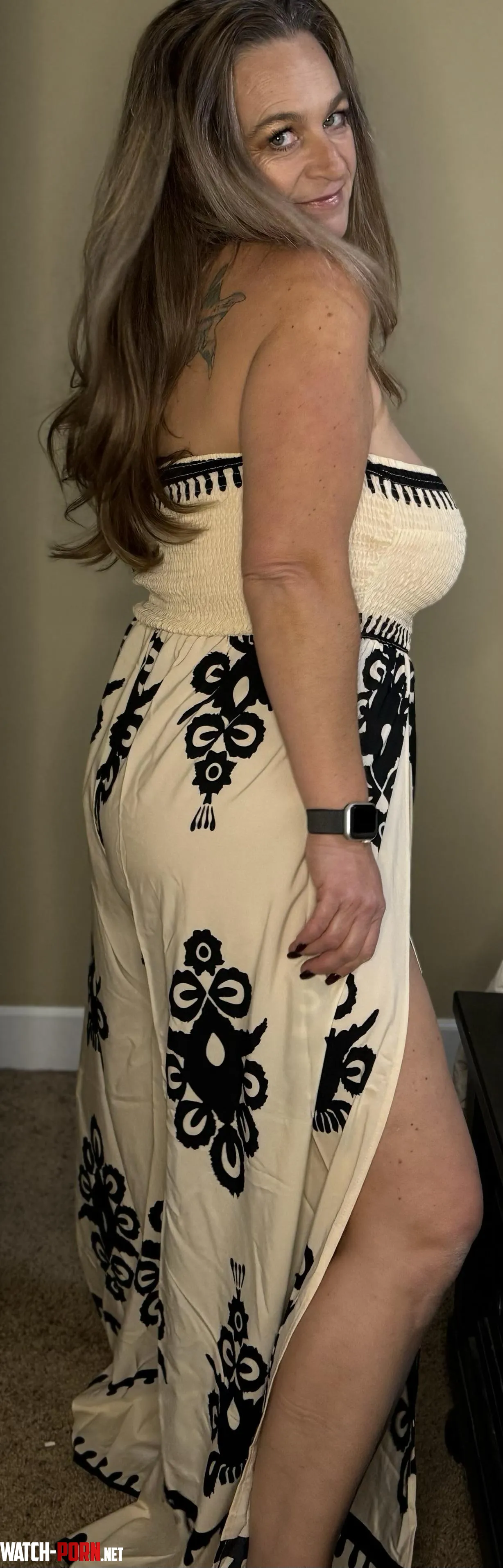 Soft curves and hip dips by Stacy_Undercover