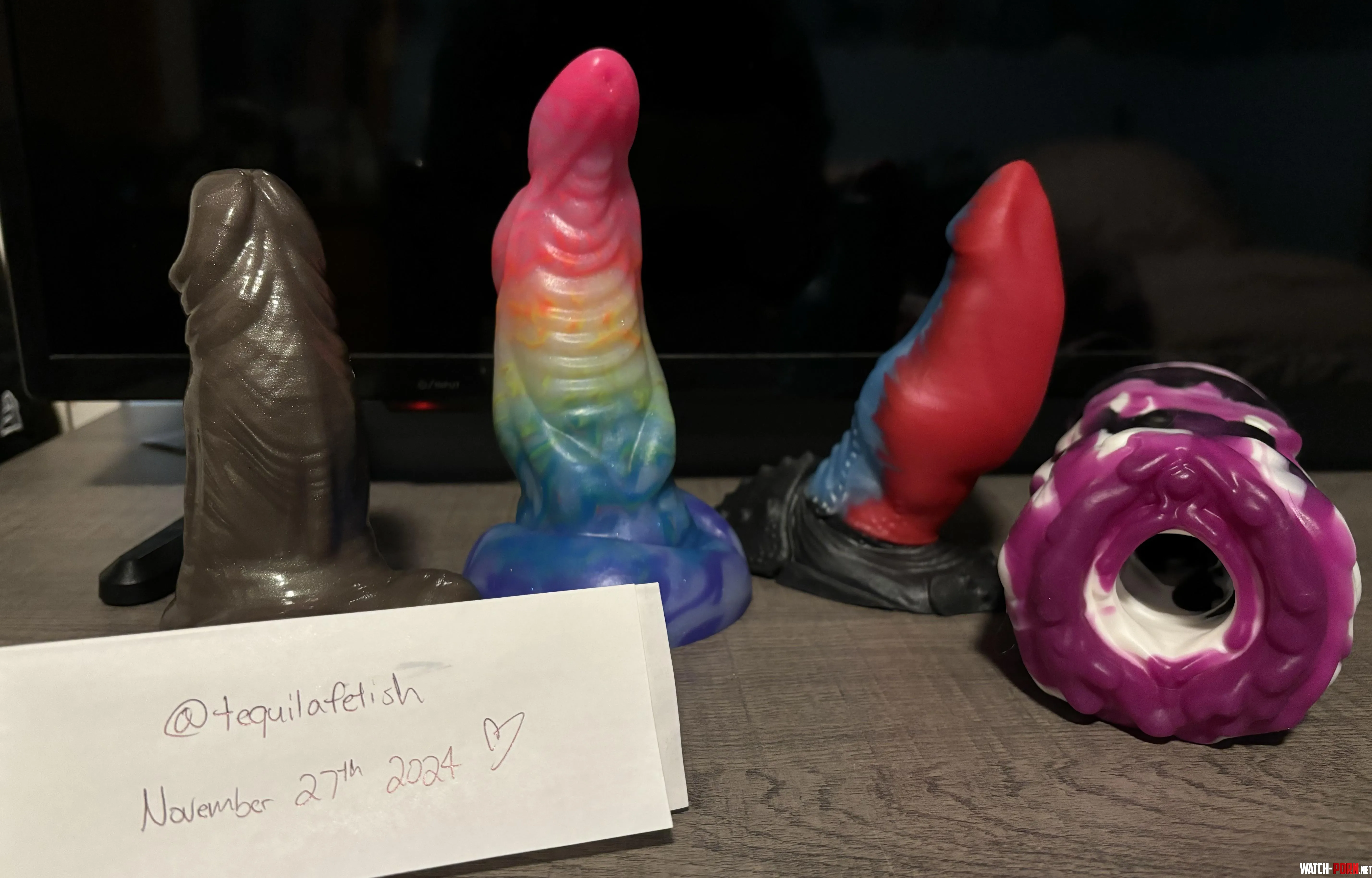 WTS 4 Pretty Toys  Aurora Portside amp More Free Shipping in US by TequilaFetish