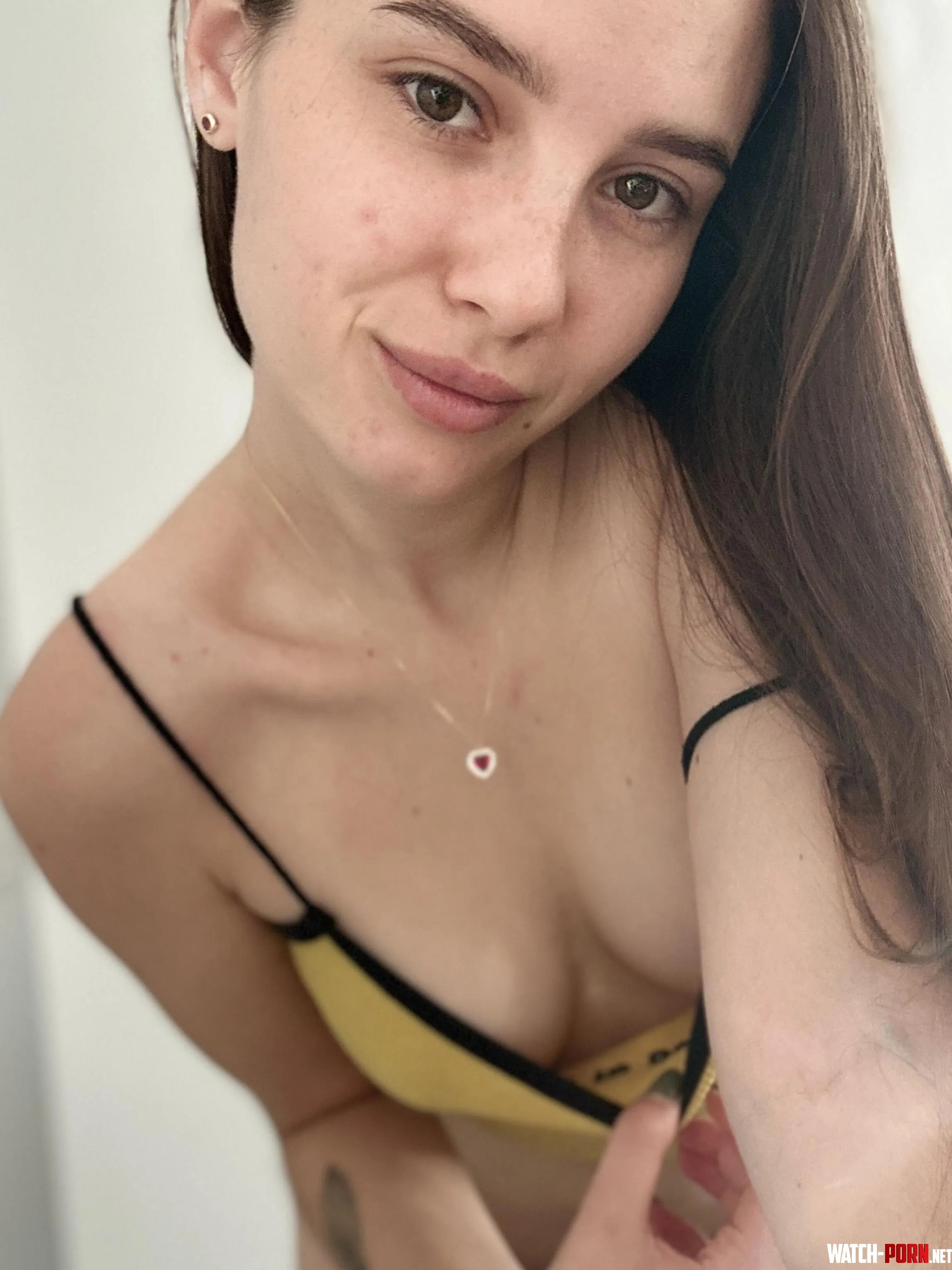I want a dick between my tits by Kiwi_Go_