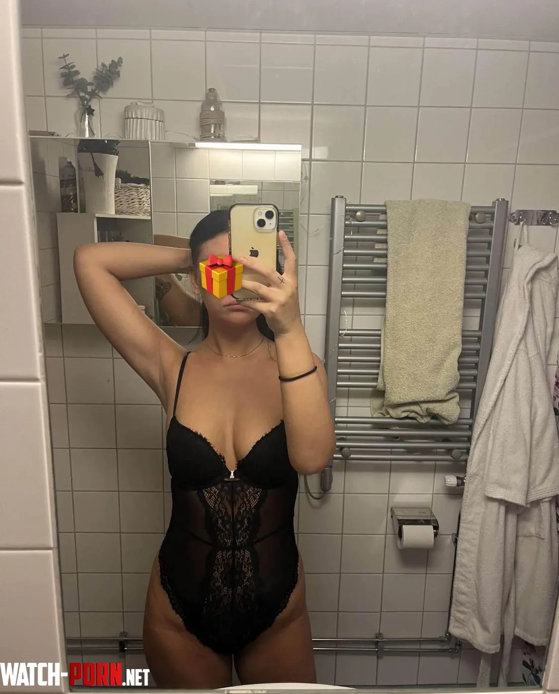 Behver ngon att testa anal med  by BusigaFrida