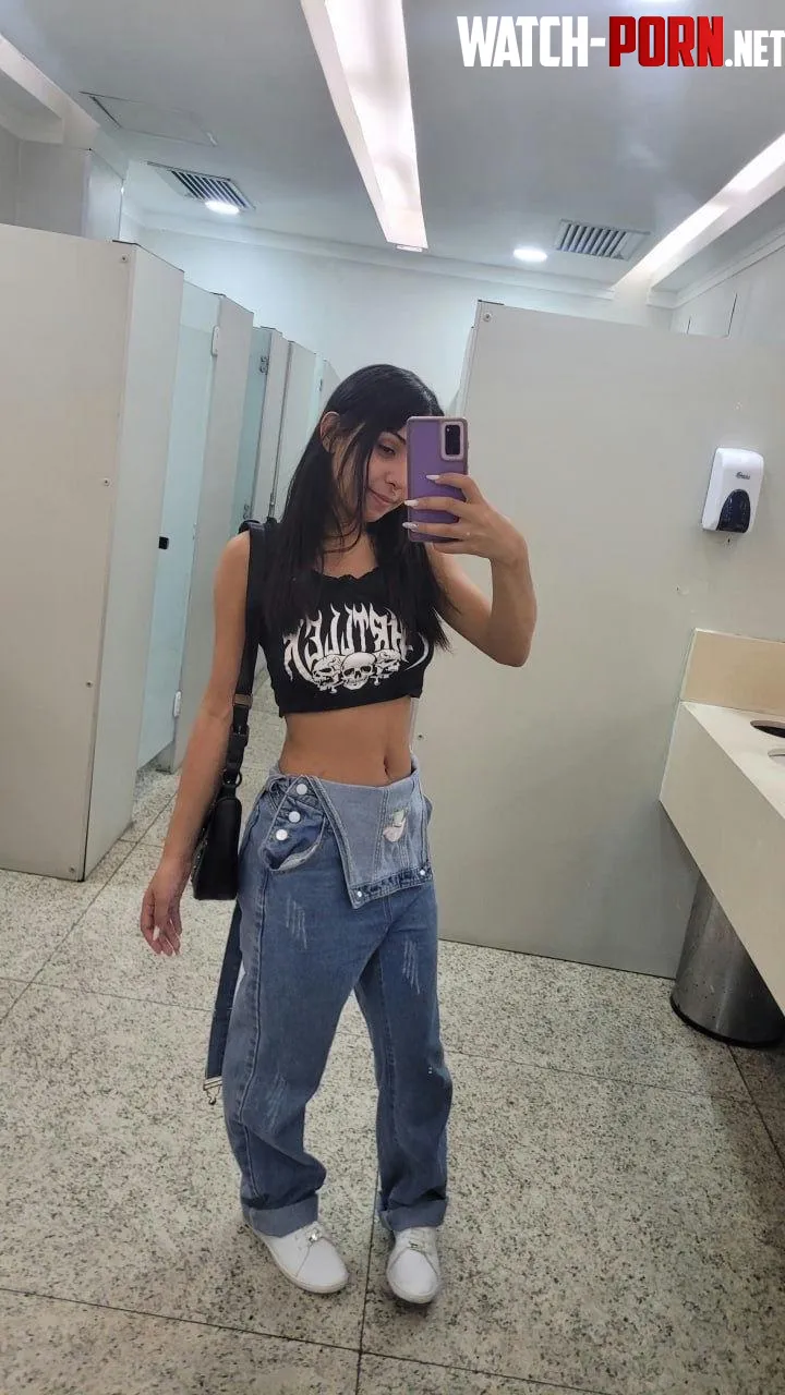 black crop top and jeans the perfect combo by bella_gains
